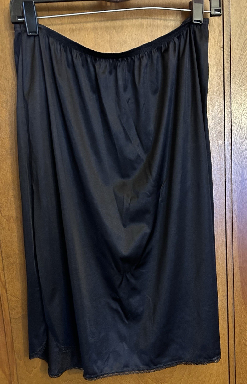 Vassarette Siky Nyon Half Sip Size XL/ 44 Lace Trim Black 11-132
