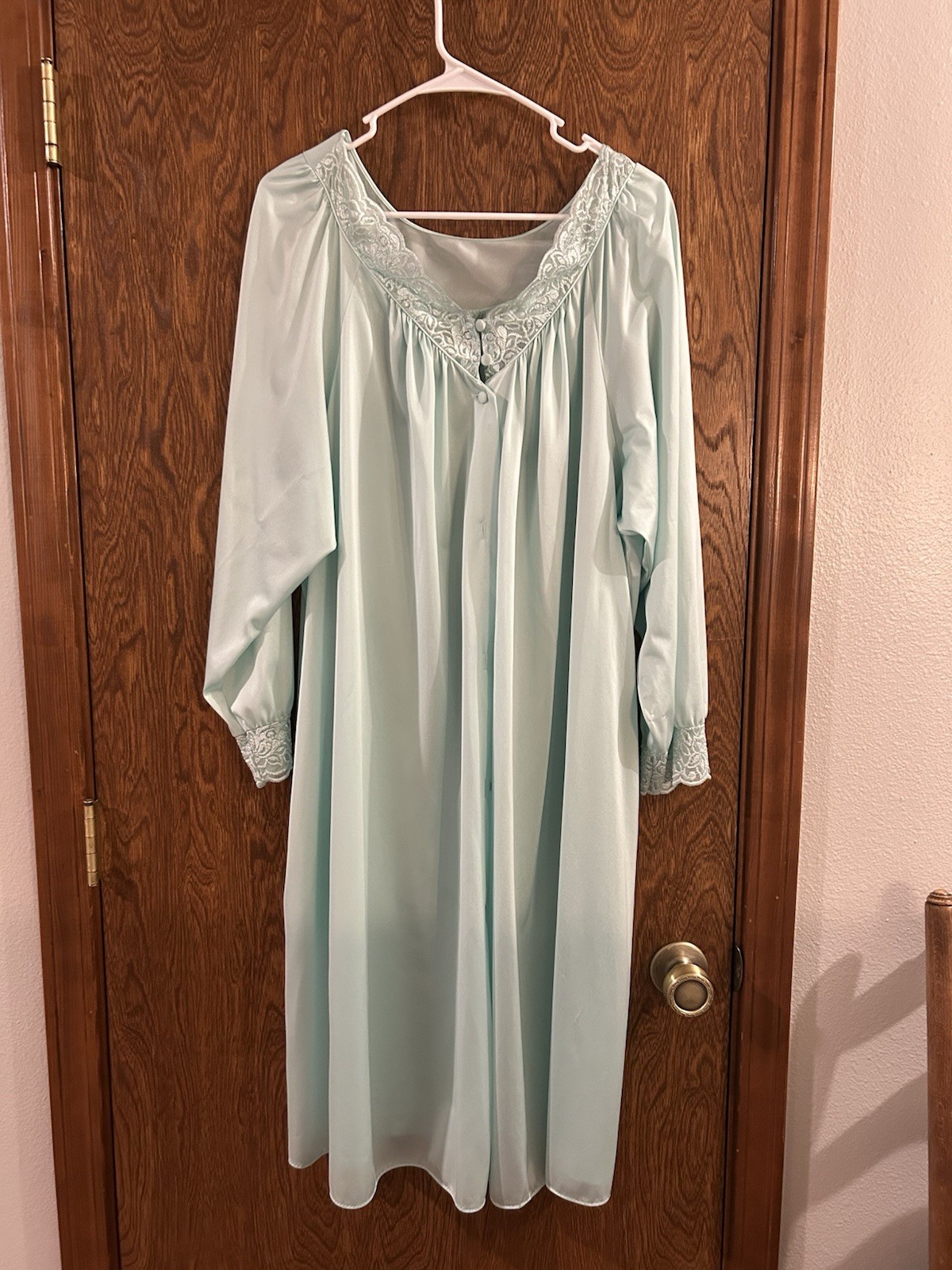 VTG Shadowline Robe Womens 3X Seafoam Lace Trim Long Sleeve Button Front Pockets