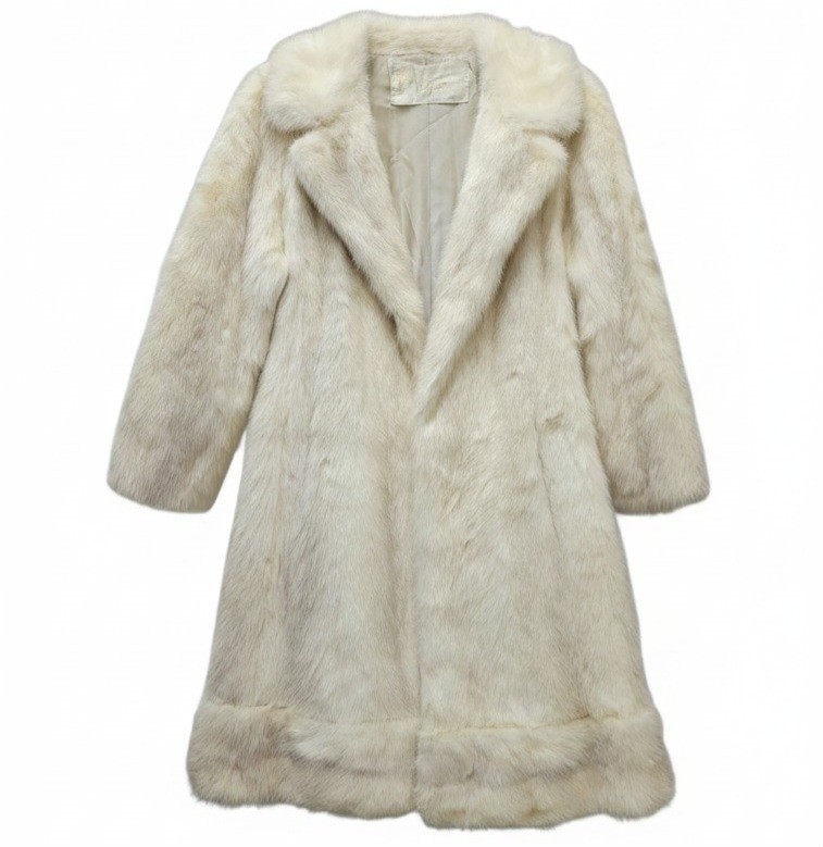 Vintage Szor Label Authority #L118300 Saga Mink Selection Cream Rabbit Fur Coat