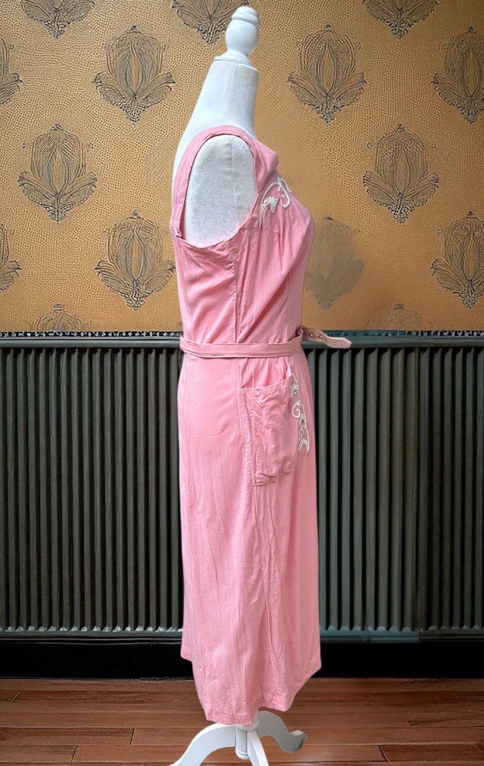Vtg 1940s Pink Pinafore Dress Rayon Linen Novelty Soutache Pockets Metal Zip 32W