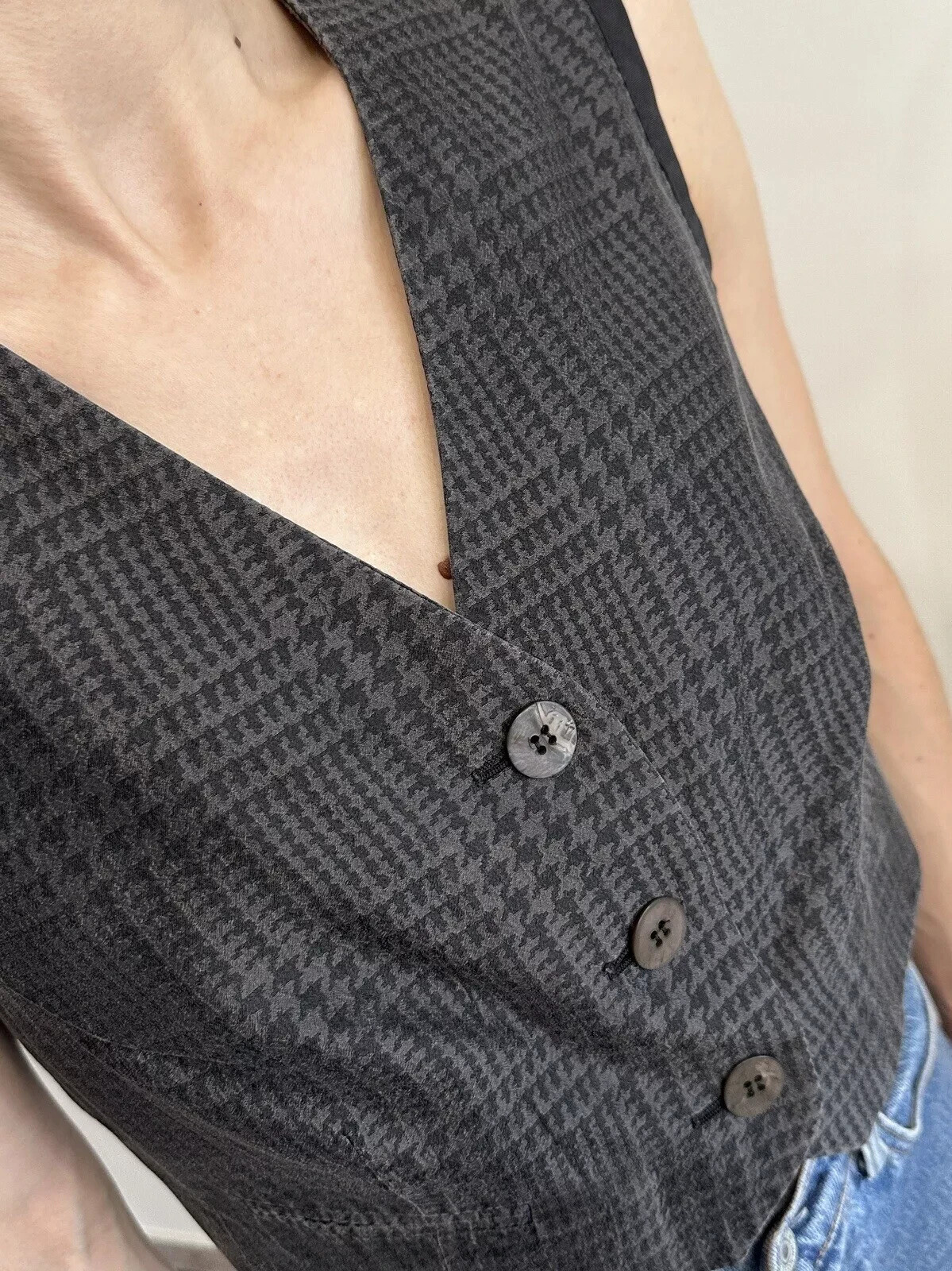 DDP Vintage DRIES VAN NOTEN Womens Silk Cropped Vest Top Rare Size 40