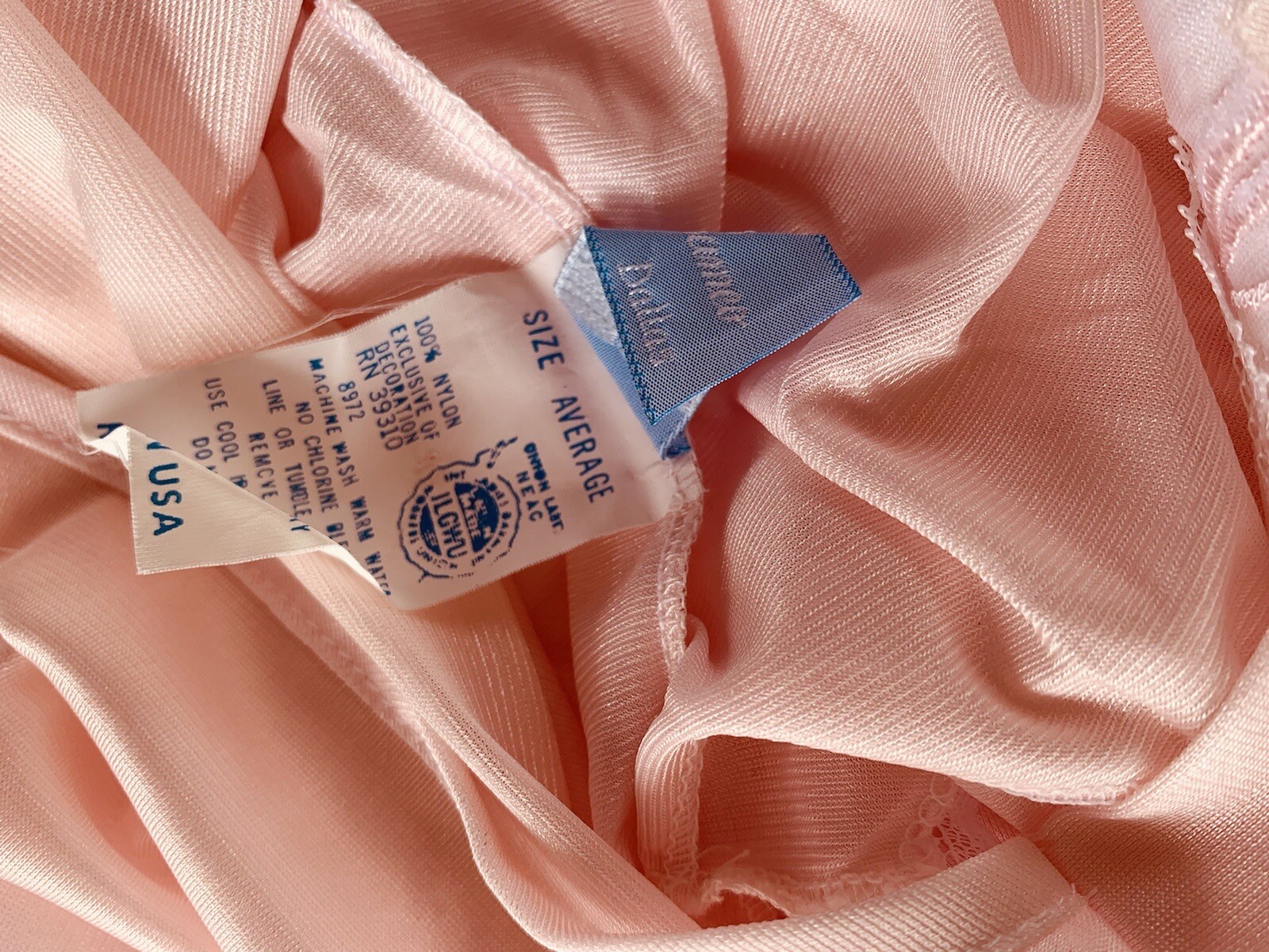 Vtg Lady Cameo Dallas ILGWU Pink Nylon lace Nightgown Lingerie Floral Bow