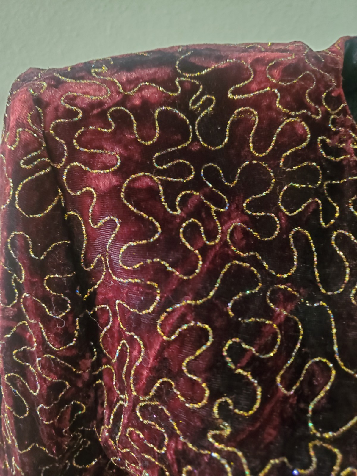 Vintage Norton McNaughton Velvet Burgundy Blazer Gold Detail Flashy Elegant