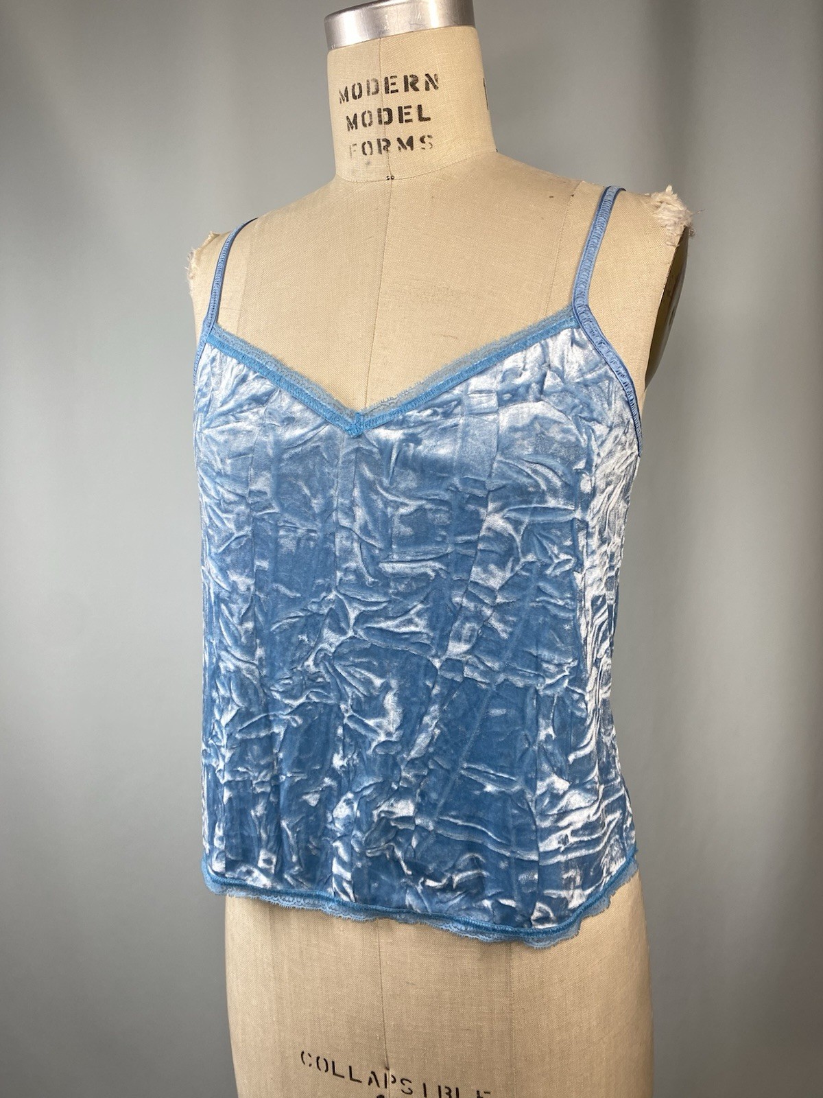 Vintage Camisole top SIZE PETITE MEDIUM blue crushed velvet 90s Y2K SLEEP SENSE