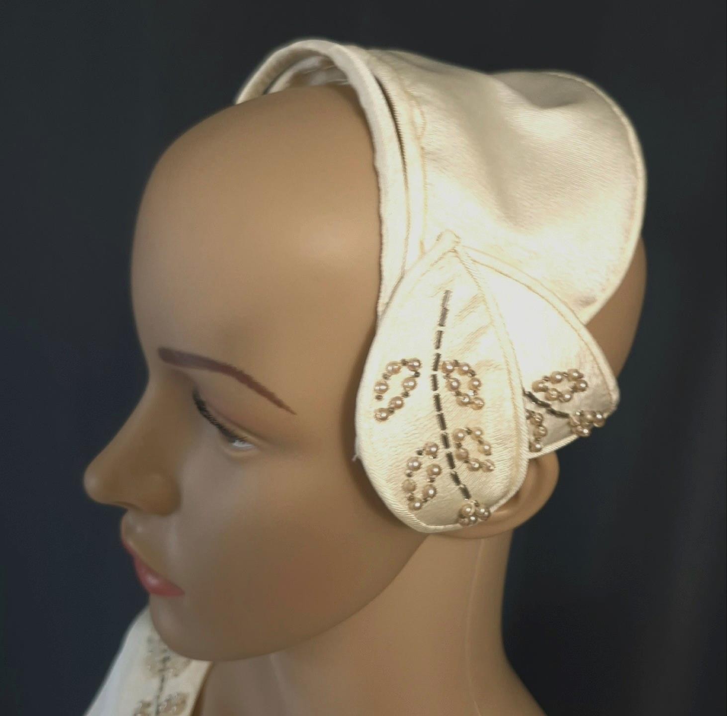 BEADED CREAM FAILLE 1950s Vintage Full Circle Skirt PARTY DRESS w/HAT – S/XS