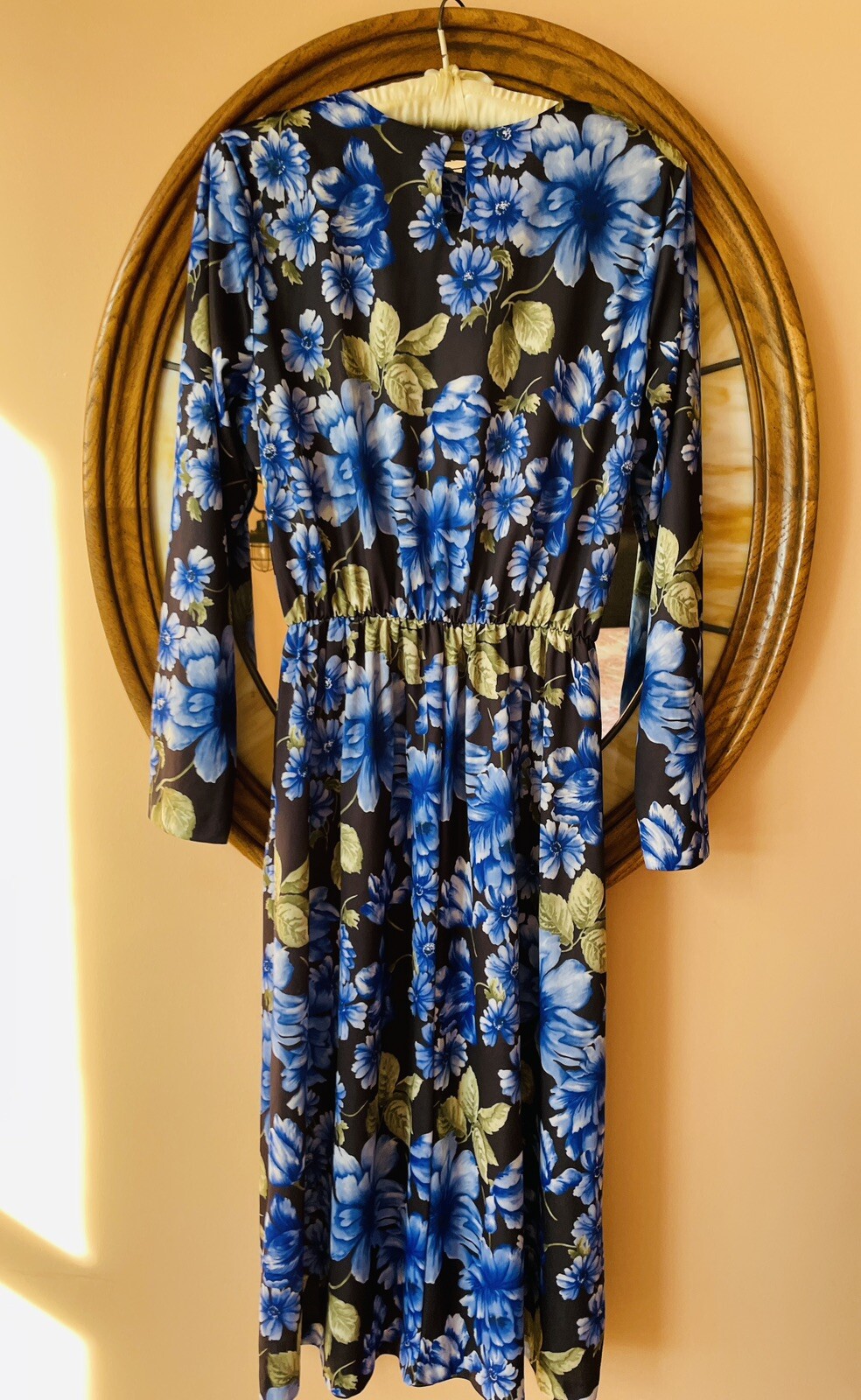 Vintage 1980’s Carol Wright Black Blue Floral Print Poly Dress S/M