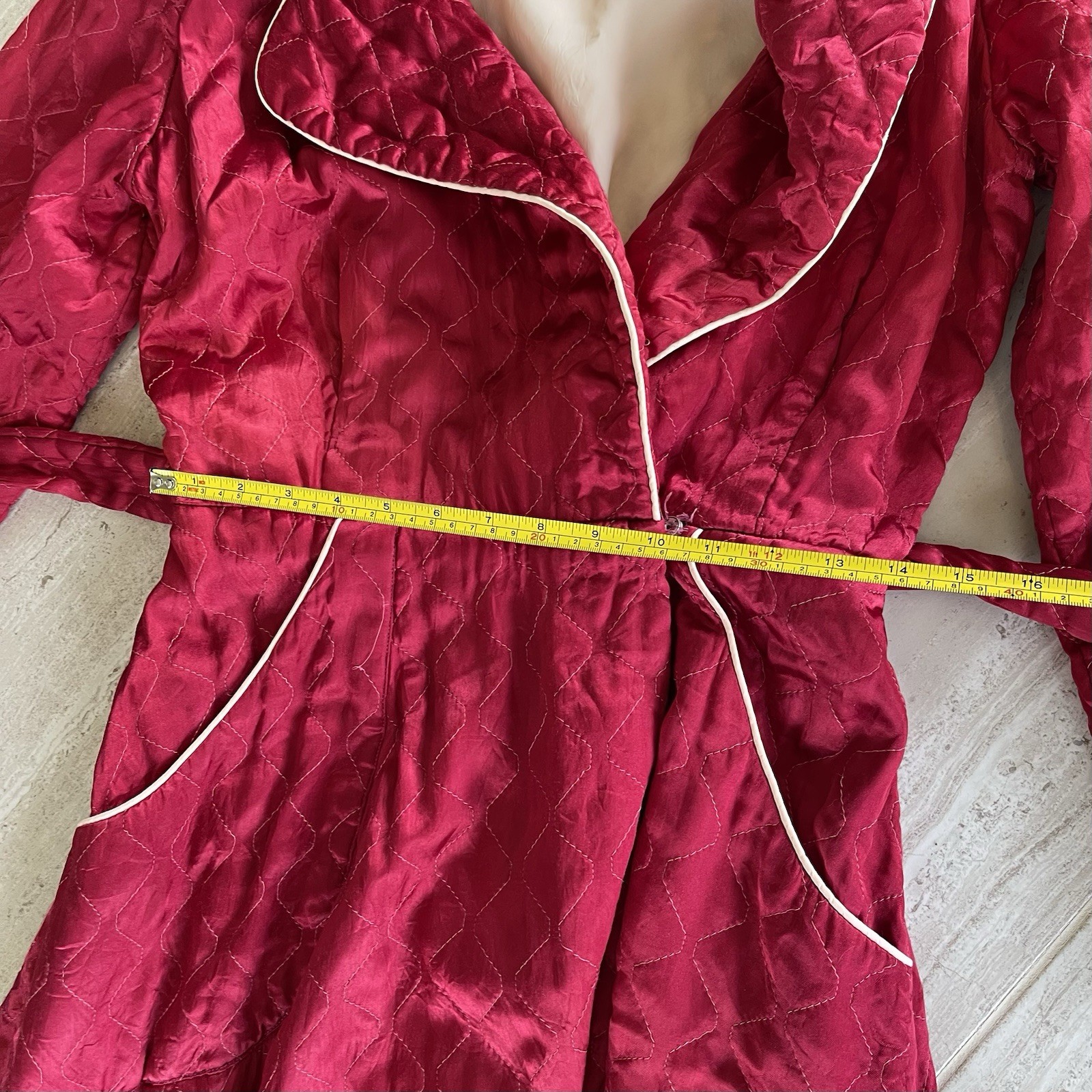 Vintage Textron Quilted Robe Womens Medium Red Satin Long Belted Loungewear