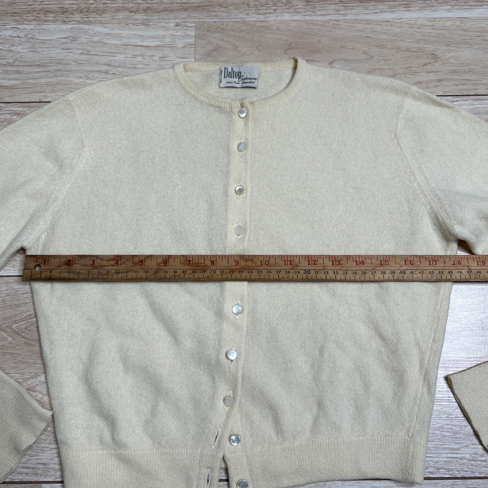Vintage 50s Dalton 100% Virgin Cashmere Cardigan Sweater Womens WPL11765 Small