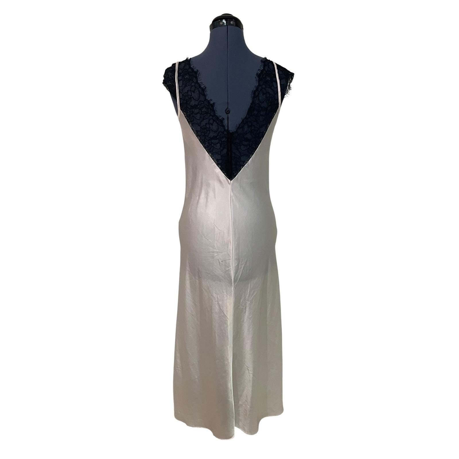Vintage Valentino Intimo Ivory Black Lace Satin Slip Dress Nightgown 90s Petite