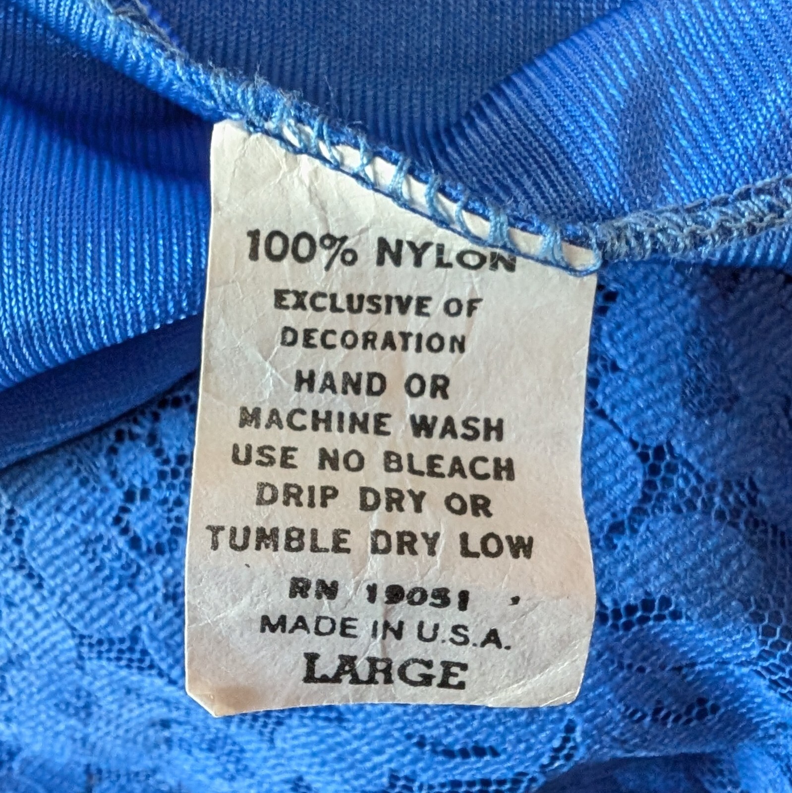 Vtg Paramount New York Robe Large Lace Detail Nylon Royal Blue TradWife Boudoir
