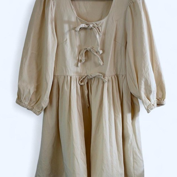 Romantic Peasant Cotton Mini Dress Cream Size M with Ties and Puff Sleeves