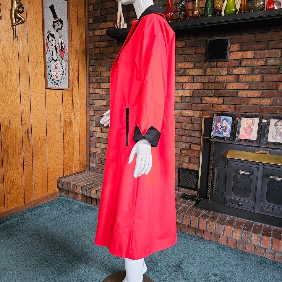Vtg 80s Pauline Trigere Reversible Red Black Wing Cuff Swing Trench Car Coat M/L