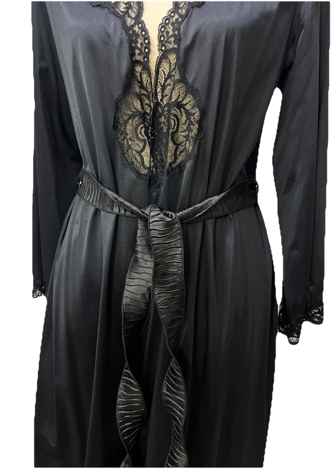 Vintage 70-80s Olga Black Silky Nylon Lace Robe M USA 94250 Glamorous READ!