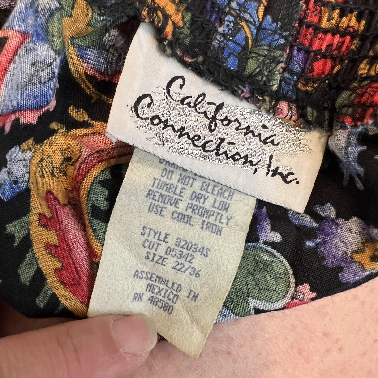 Vintage 90’s California Connection Multicolor Paisley Midi Circle Skirt Size 22