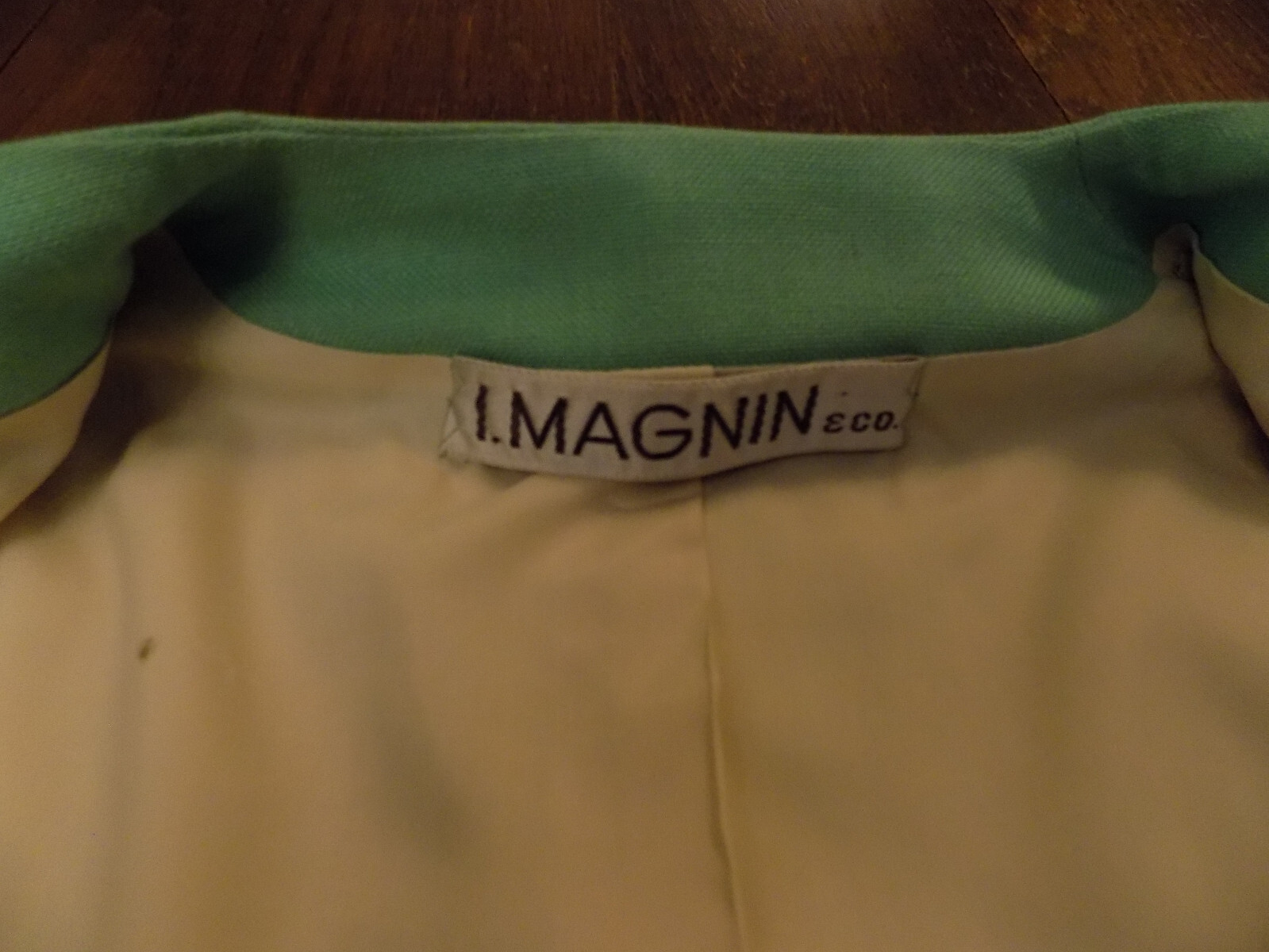 I.magnin & Co Jacket light Green White Piping & Bow ADORABLE Vtg Retro 1960s 60s
