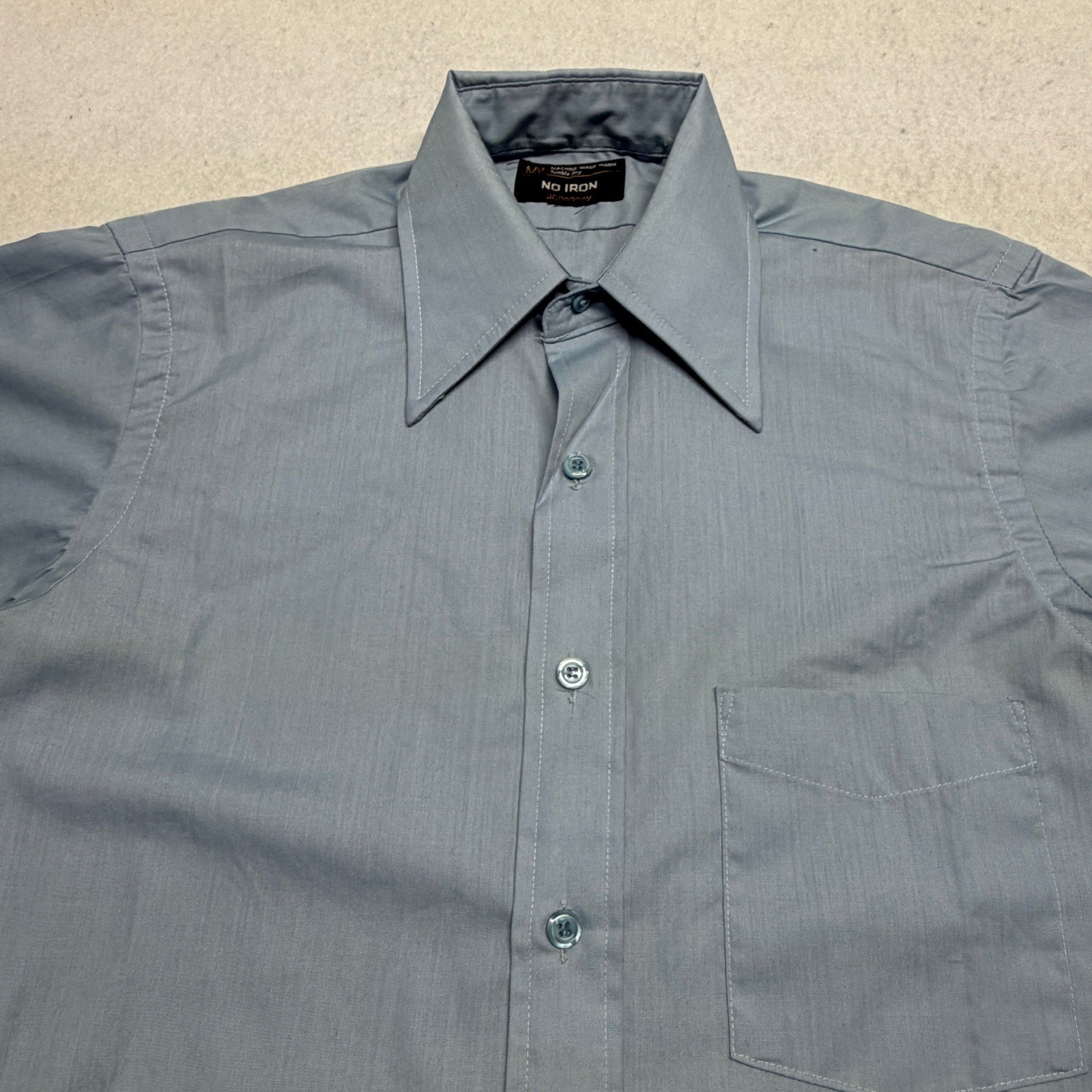 Vintage JCPenney MW No Iron Short Sleeve Button Down Shirt Blue Collar Small