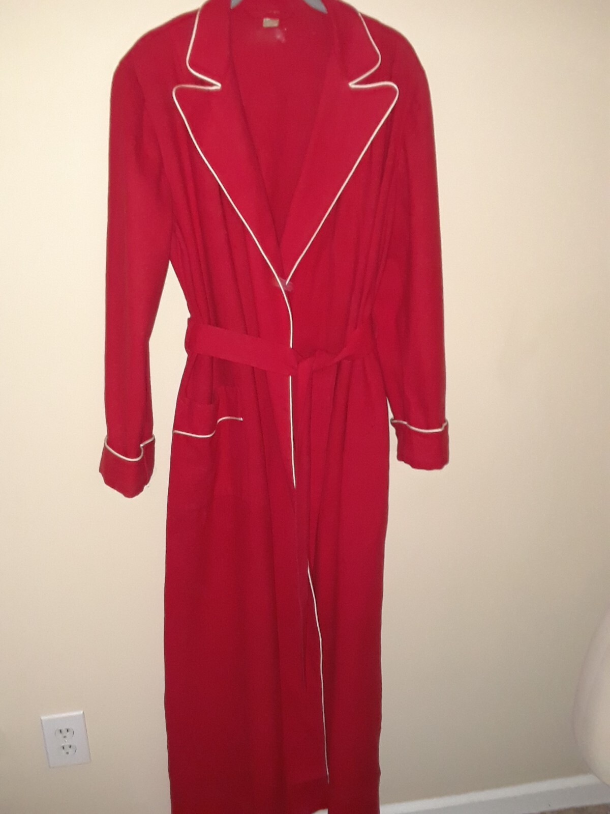 Vintage Royal Robe Red White Piping Sanforlan Wool Belted Full Length Robe Sz 16