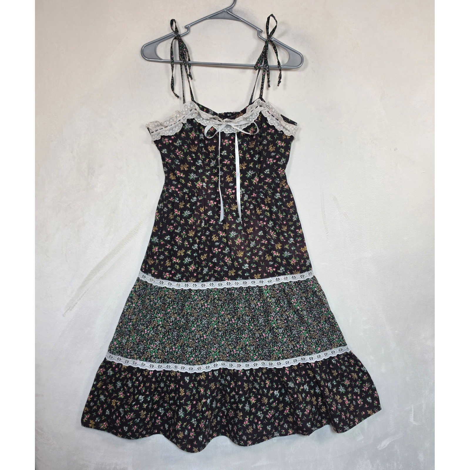 Vintage Newport Fashions Dress Women’s 5 Ditsy Floral Lace Cottagecore Prairie
