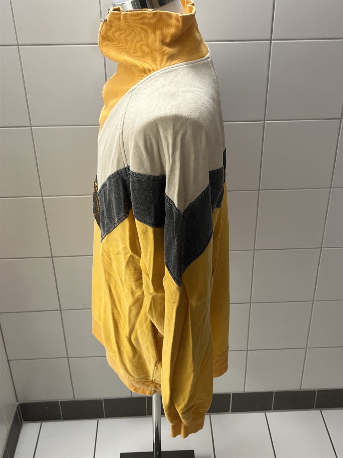 Vintage Taverniti Sweater – 10th Anniversary Legendary Taverniti 1977-1987 – XL