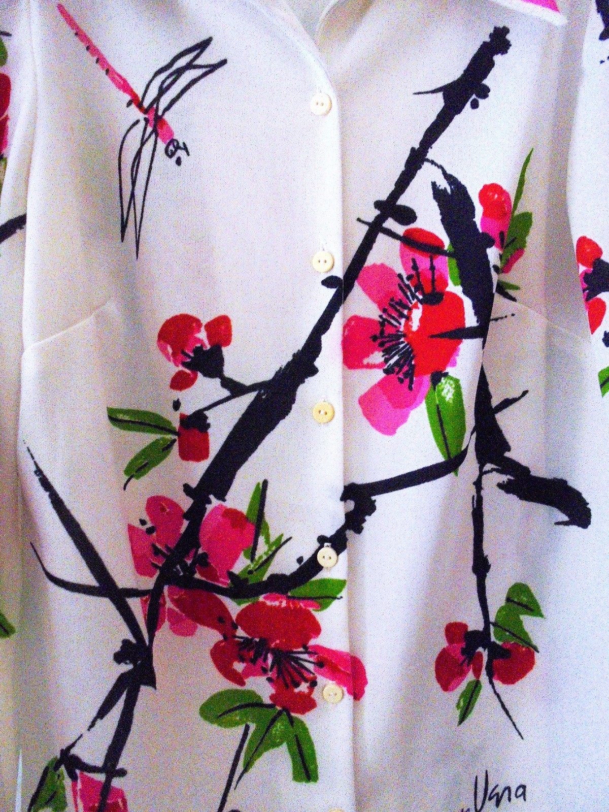 1970s VERA Neumann Cherry Blossom & Dragonfly Print Top Pink White Green Red 16