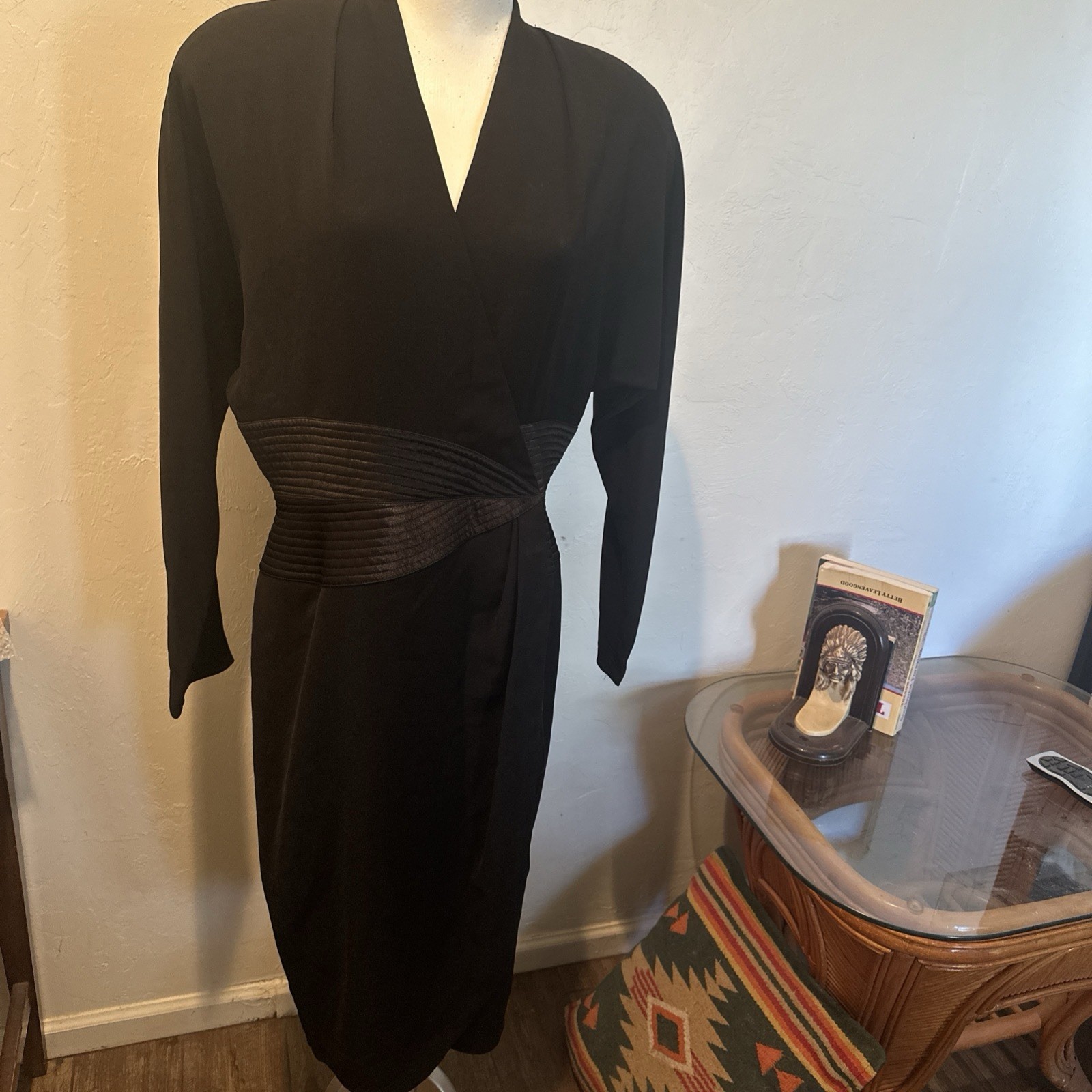 Daymor Couture Women’s Black Wrap Dress Sz 12 Made Canada Vintage Timeless LBD