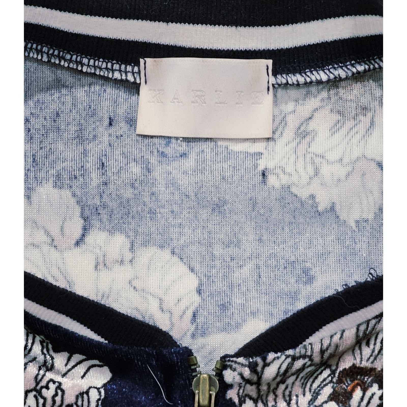 Karlie Women’s Large Wildflower Crushed Velvet Lightweight Zip Up Streetwear