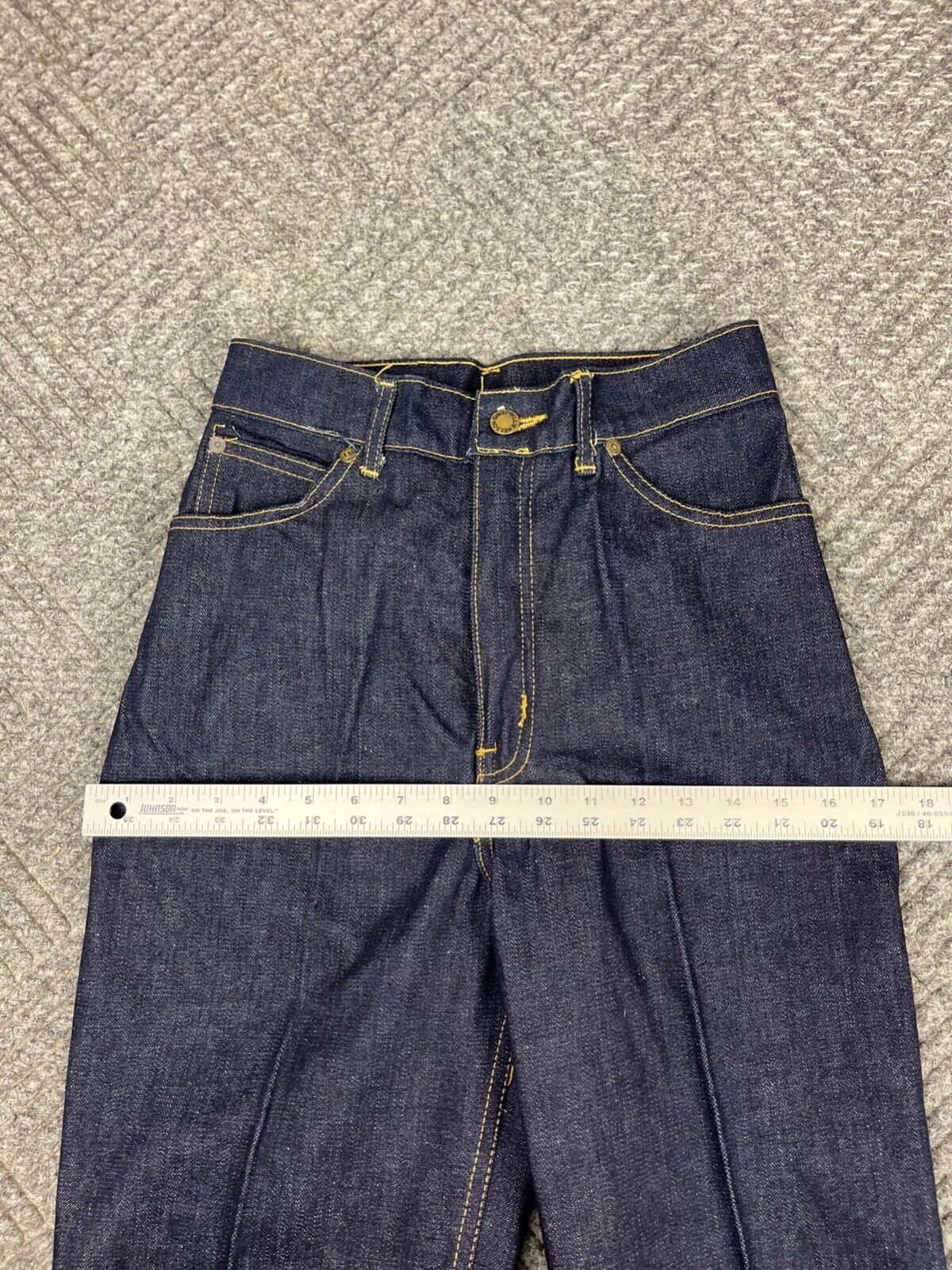 Vintage 80s WILLIE NELSON Denim Jeans Adult 26×35 Blue Dark Wash Embroidered NOS