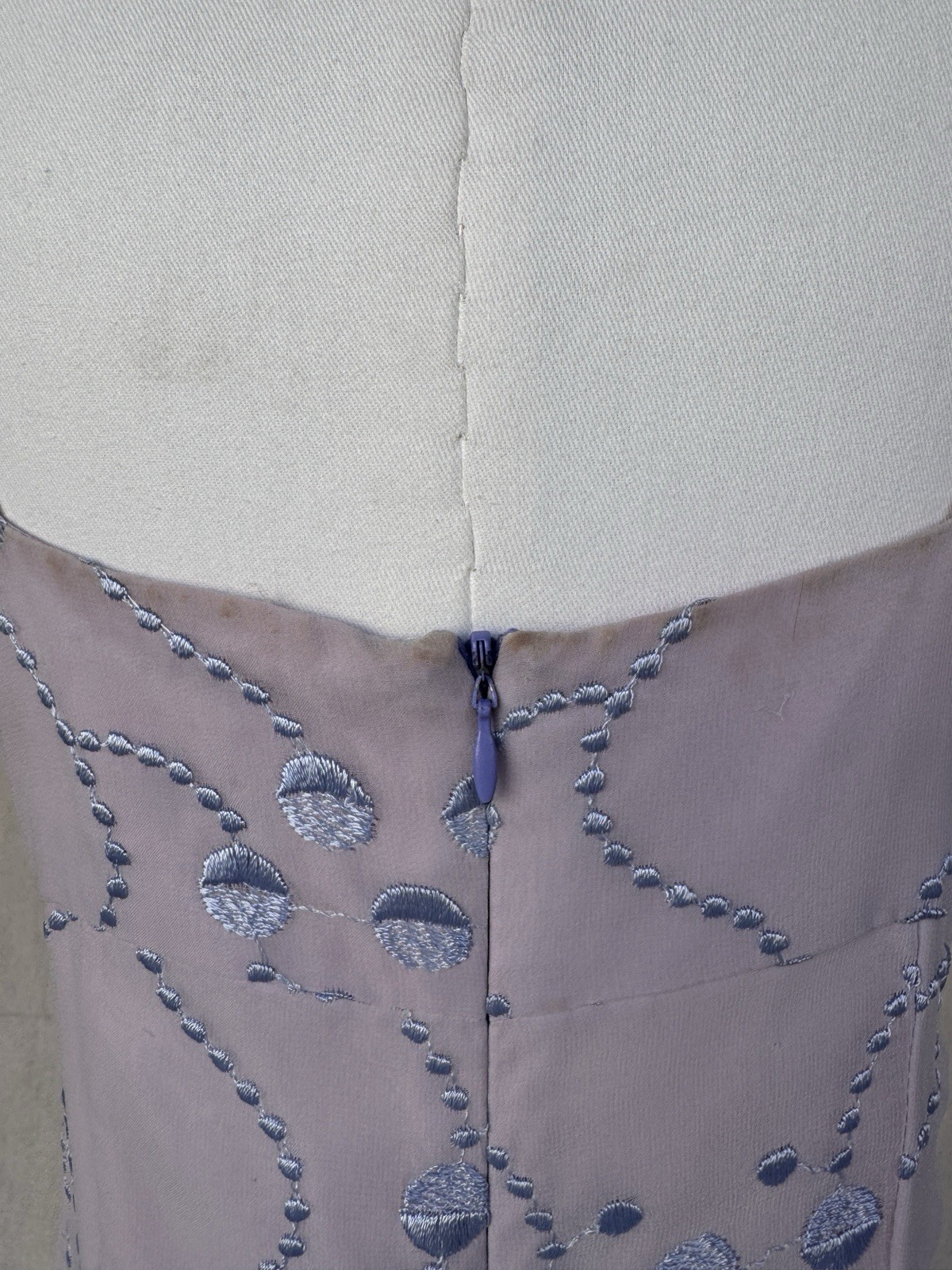 Vintage 90s TOCCA 100% Silk Blush Pink Embroidered Midi Dress Size 4 Crown Label