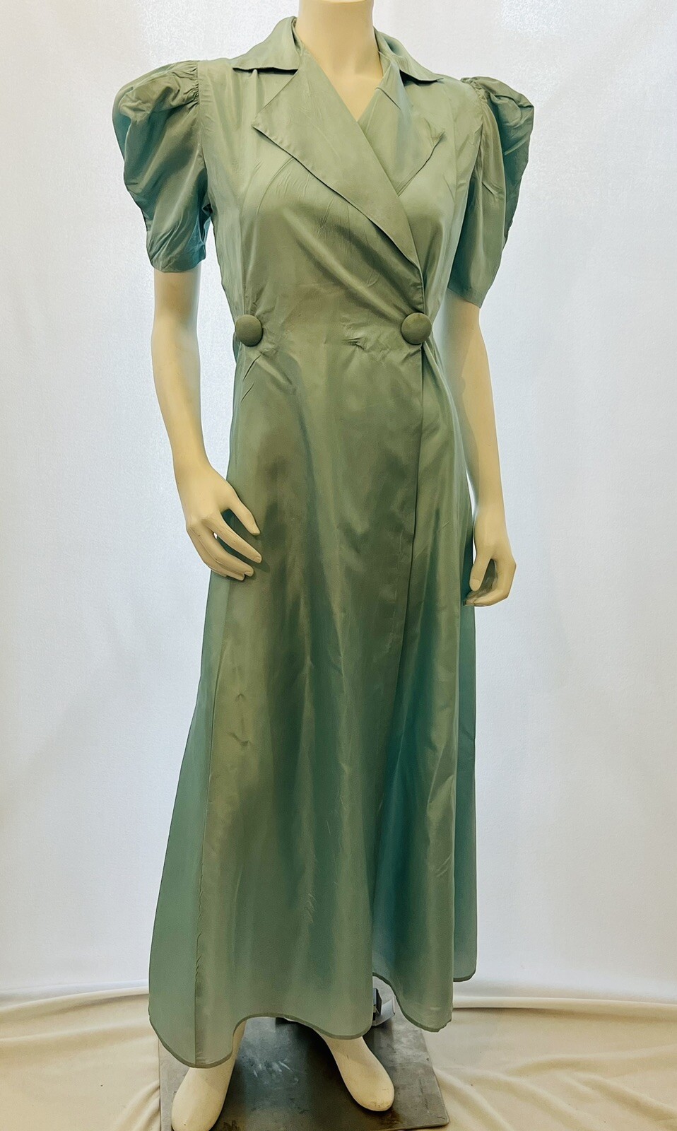 Vintage 1930s/40s Aqua Green Dressing Robe Housecoat Puff Short Sleeves