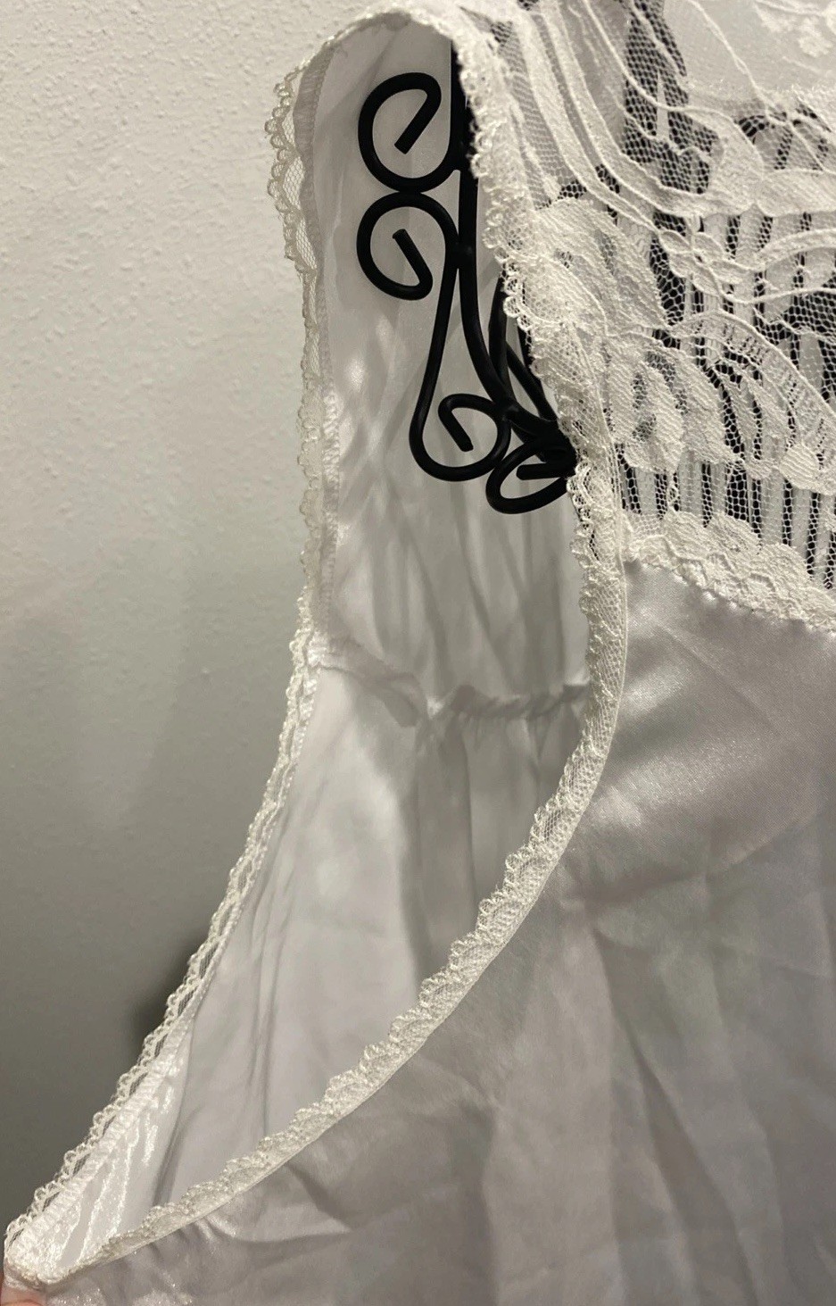 VTG GO SOFTLY Midi Calf Length Satin/ Laced White Nightgown SZ 2X
