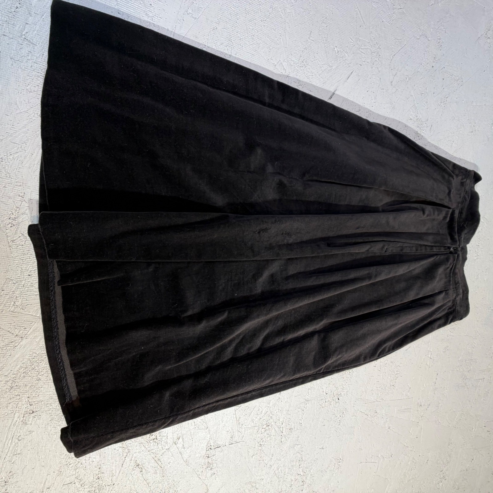 Jessica’s Gunnies Vintage Velvet Skirt 5 (22″) Black Pleated Midi USA READ