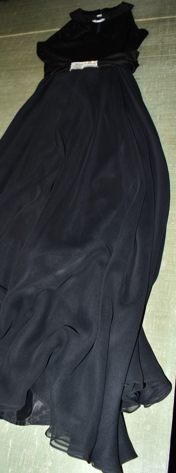 Beautiful Vtg Don Luis de espana Black Sleeveless Dress w/ Crystals Size 12