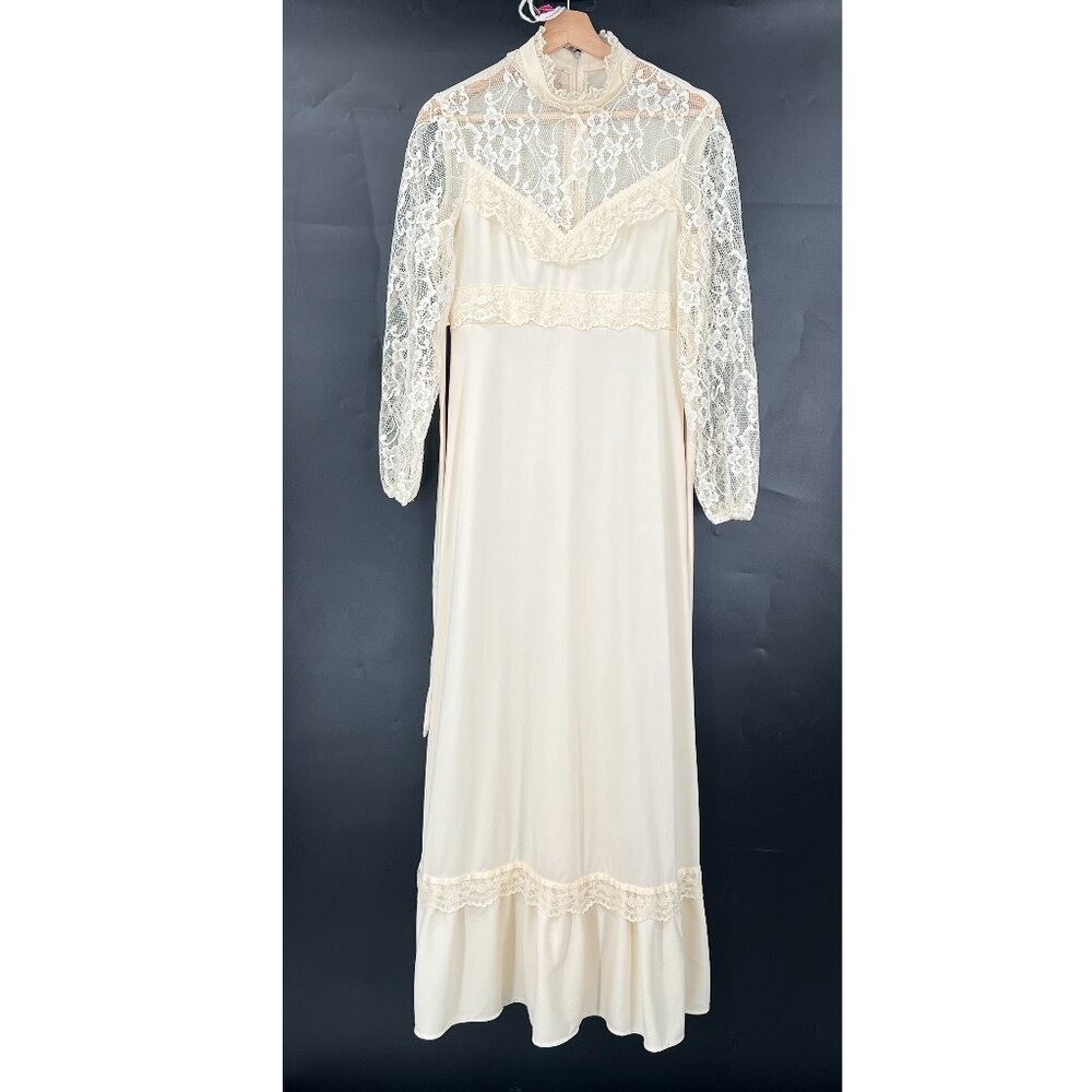 60s 70s Vintage handmade prairie high neck lace coquette girl wedding dress M