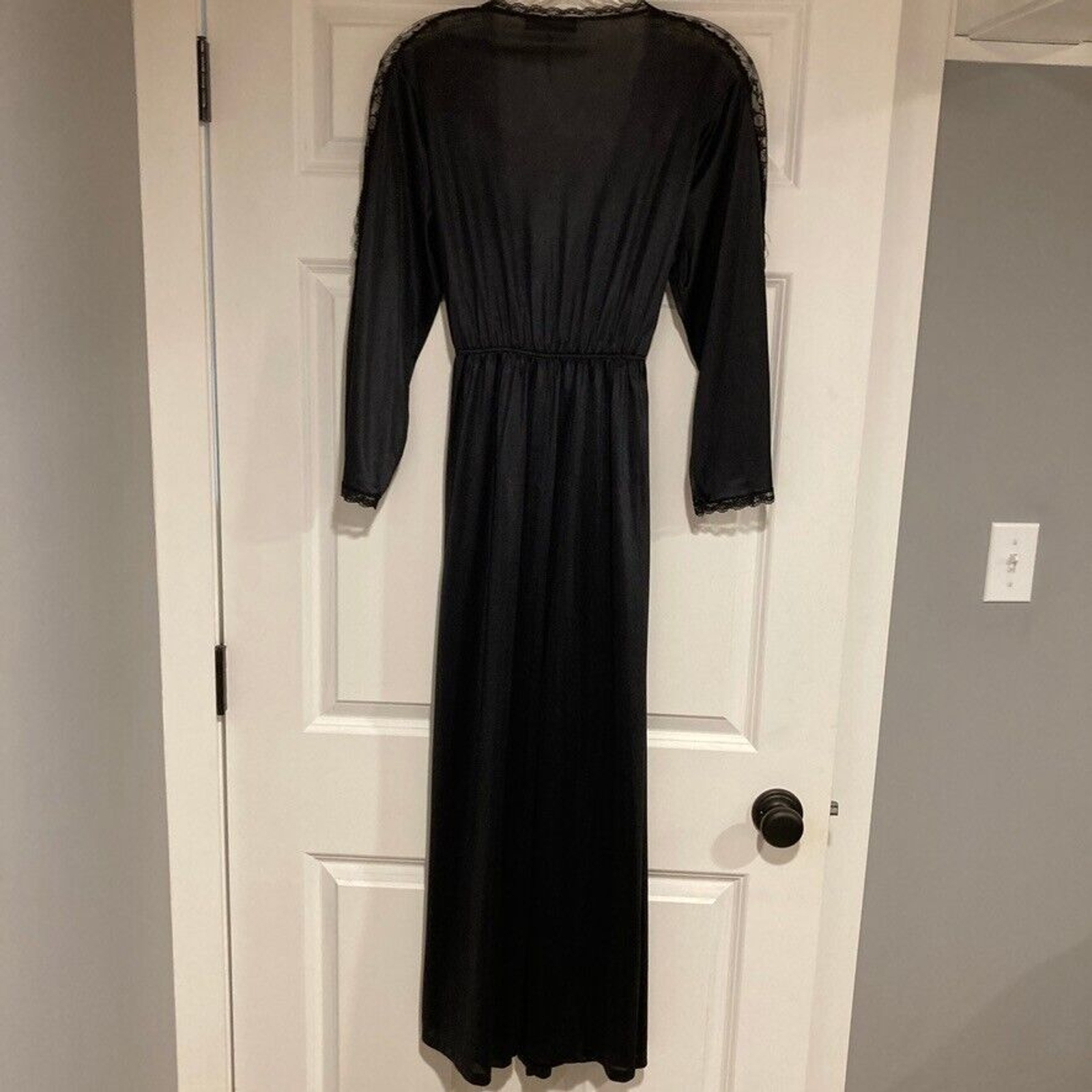 VTG Sheer Madness Dressing Robe Duster Gown S/M Black Wrap Romantic Sexy