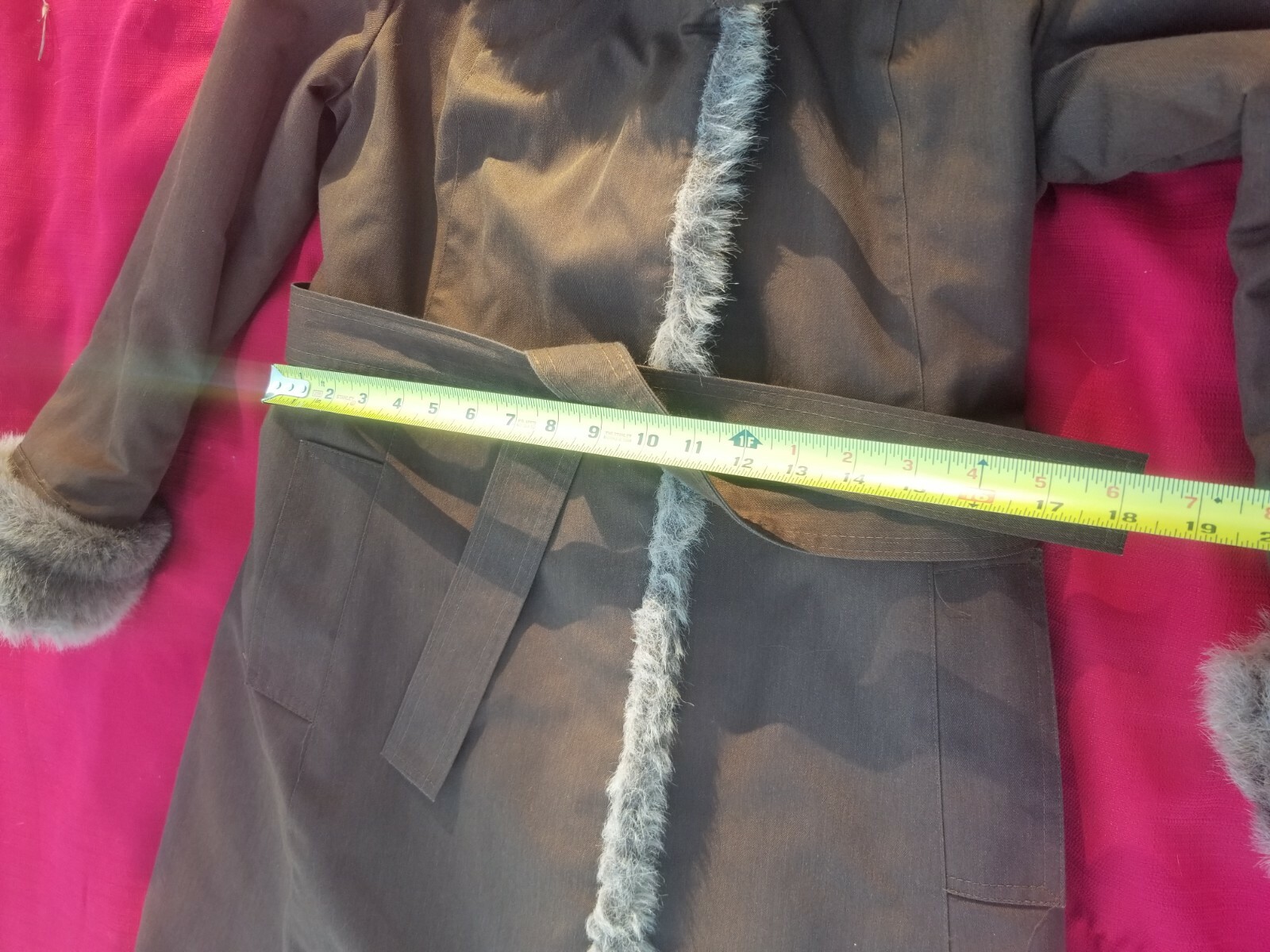 Vibtage 1970s Khaki brown trench robe coat faux fur lining hooded belted fits S