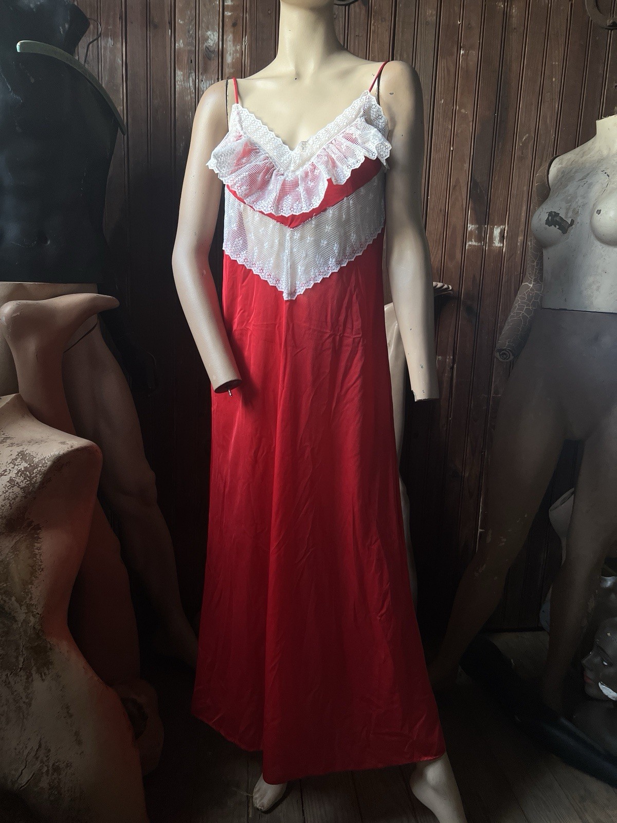 Vintage 70s Red Lace Slip Gown Frills Spaghetti Strap Prairie Nylon