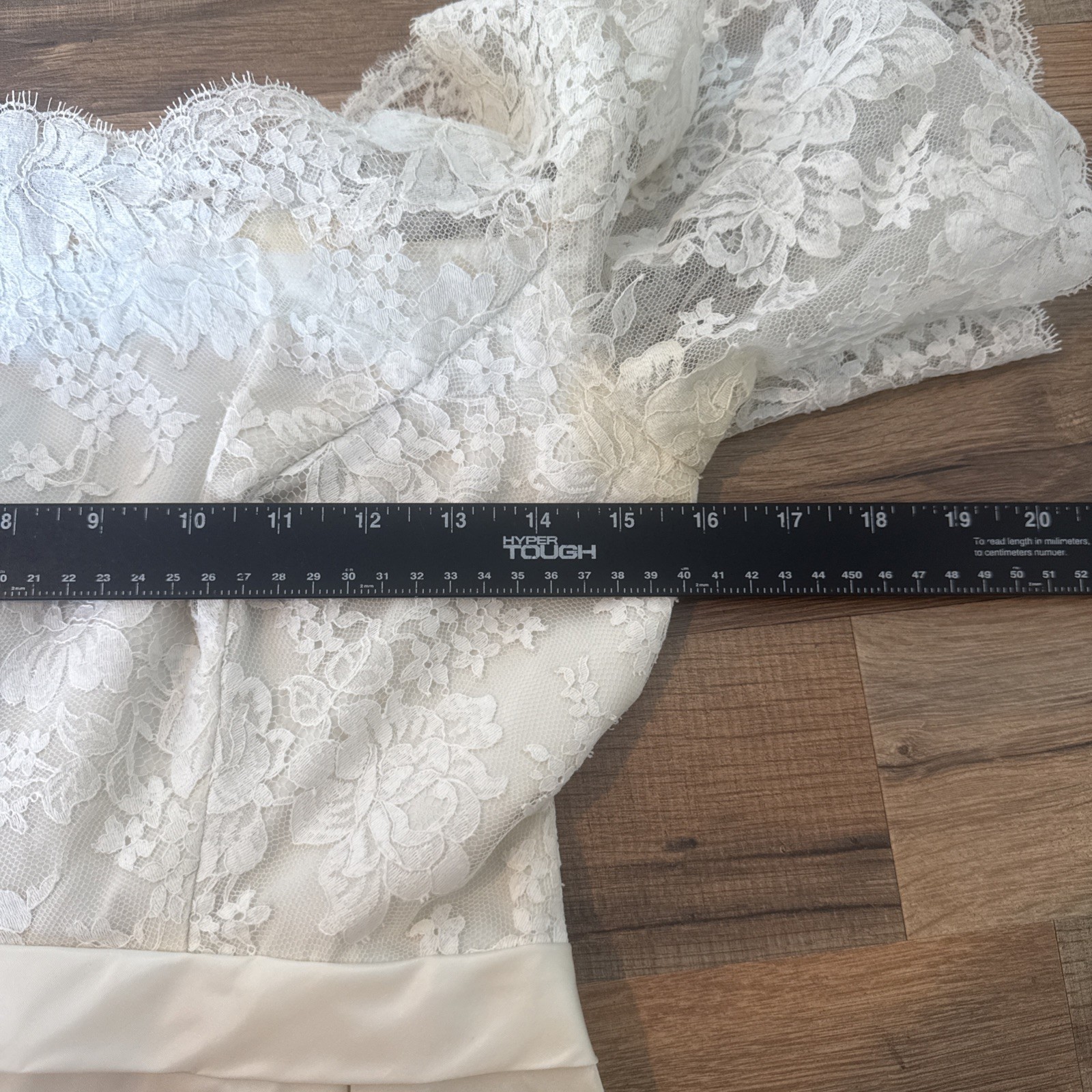 VTG 50s Wedding Dress Cream Lace Bodice Short Sleeve 28” Waist Bow Button Back