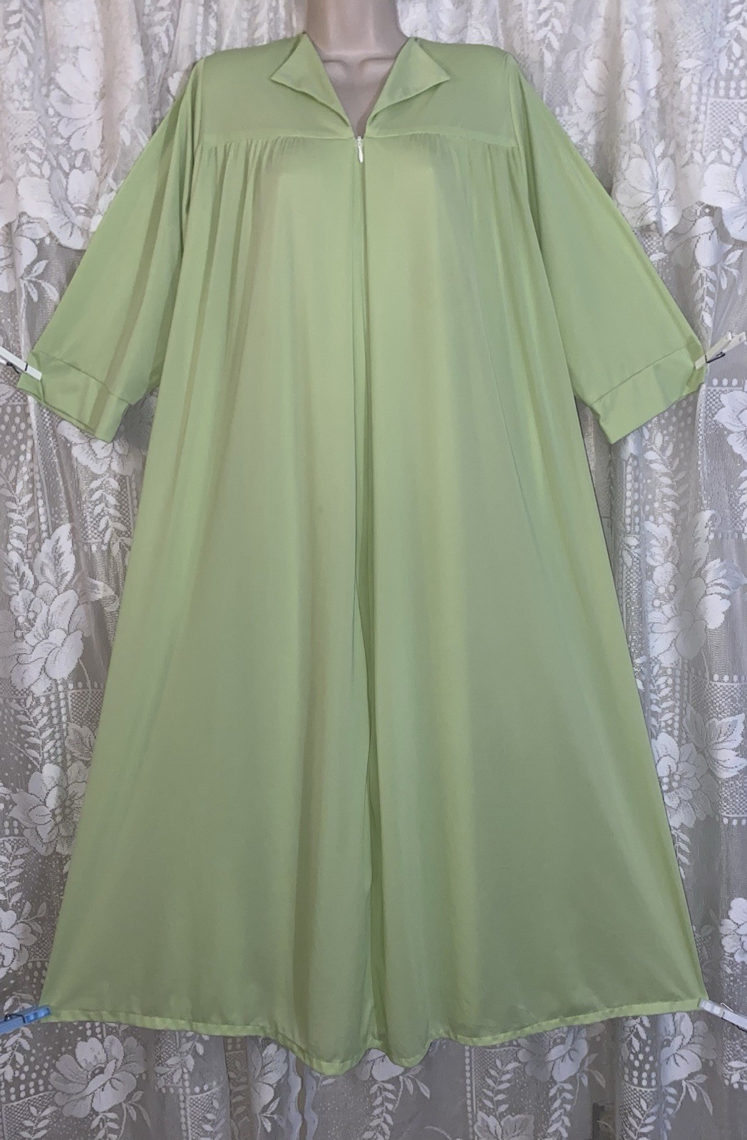 VTG RARE P L XL KEY LIME DOUBLE LAYER NYLON Hostess Peignoir ROBE for nightgown