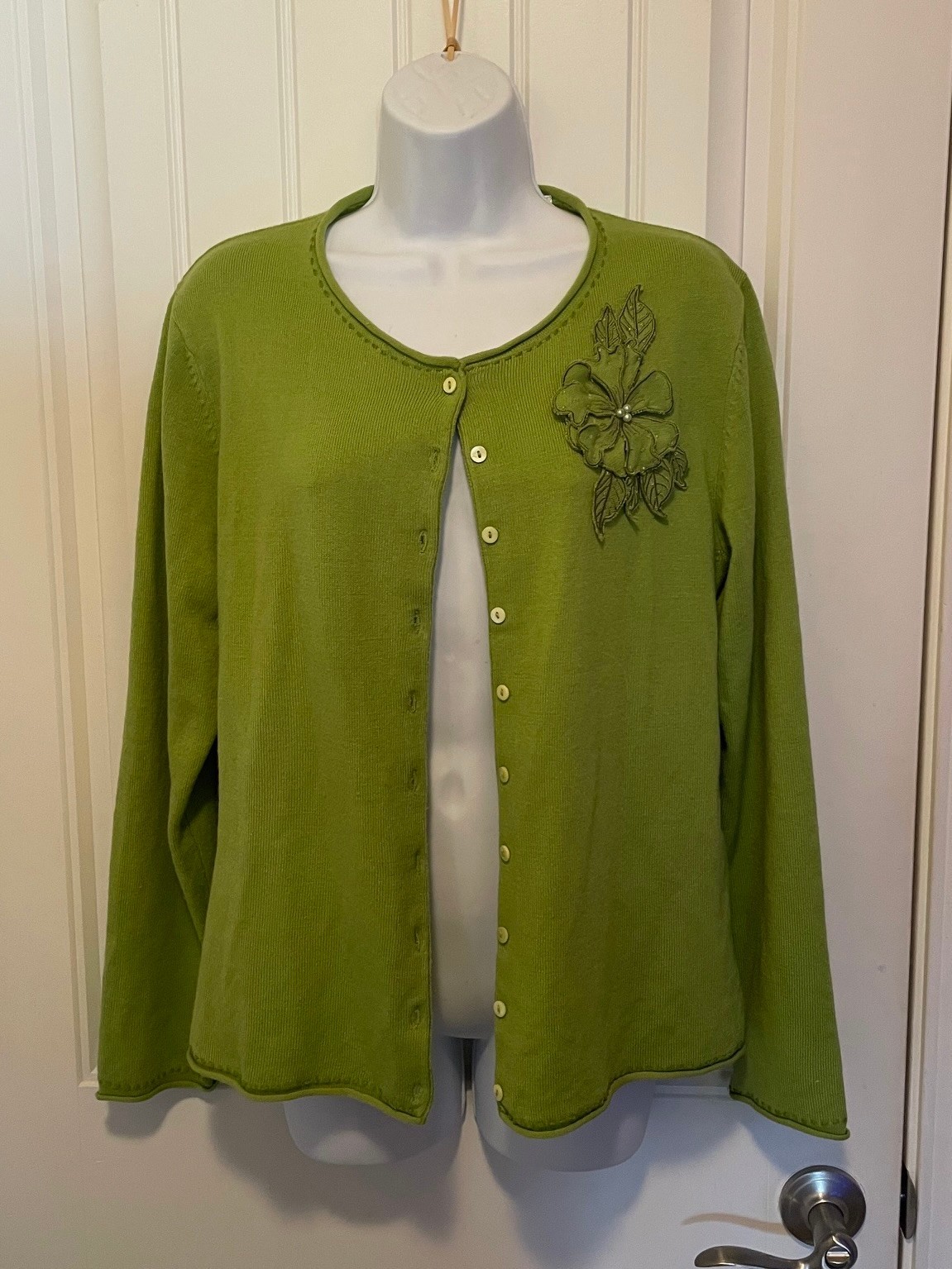 Vintage 90s Zena Jeans Sz M Button Long Sleeve Cardigan Sweater Beaded Flower