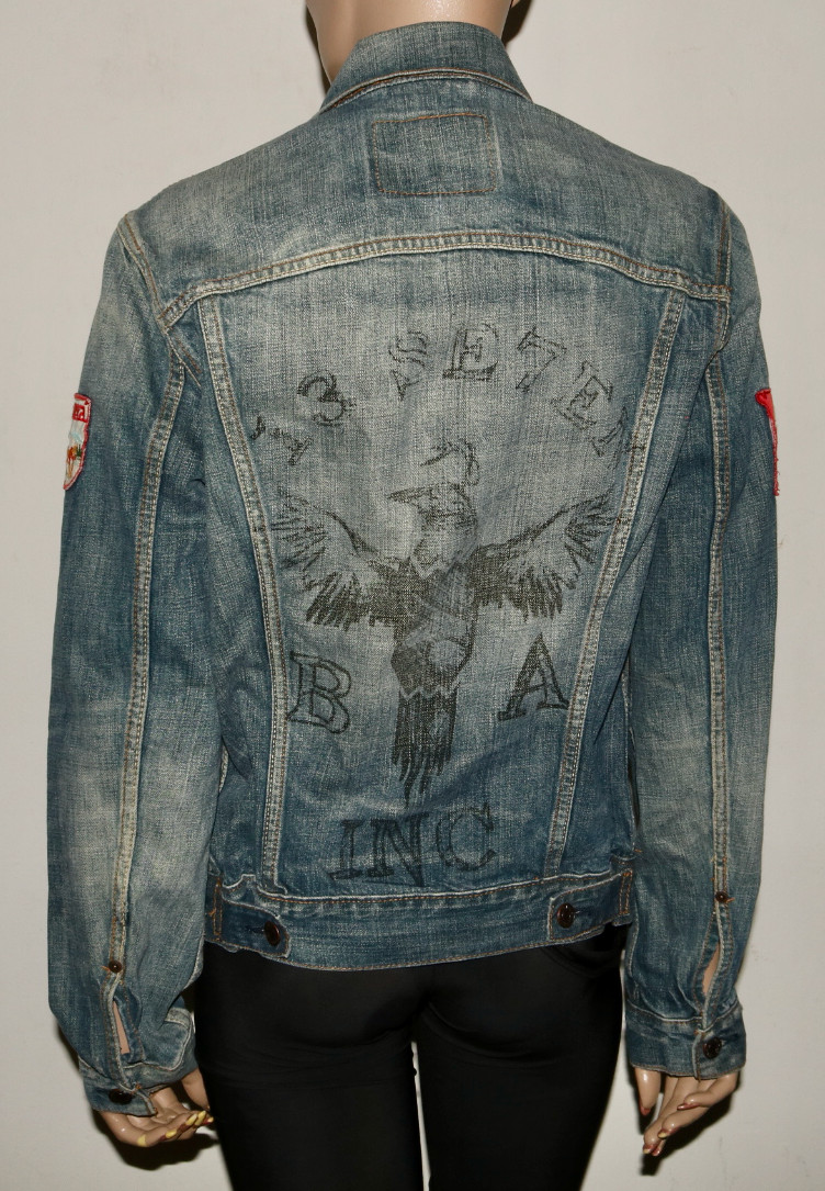 Levi’s Trucker Jacket with 13 Se7en print and various patches and distressing S