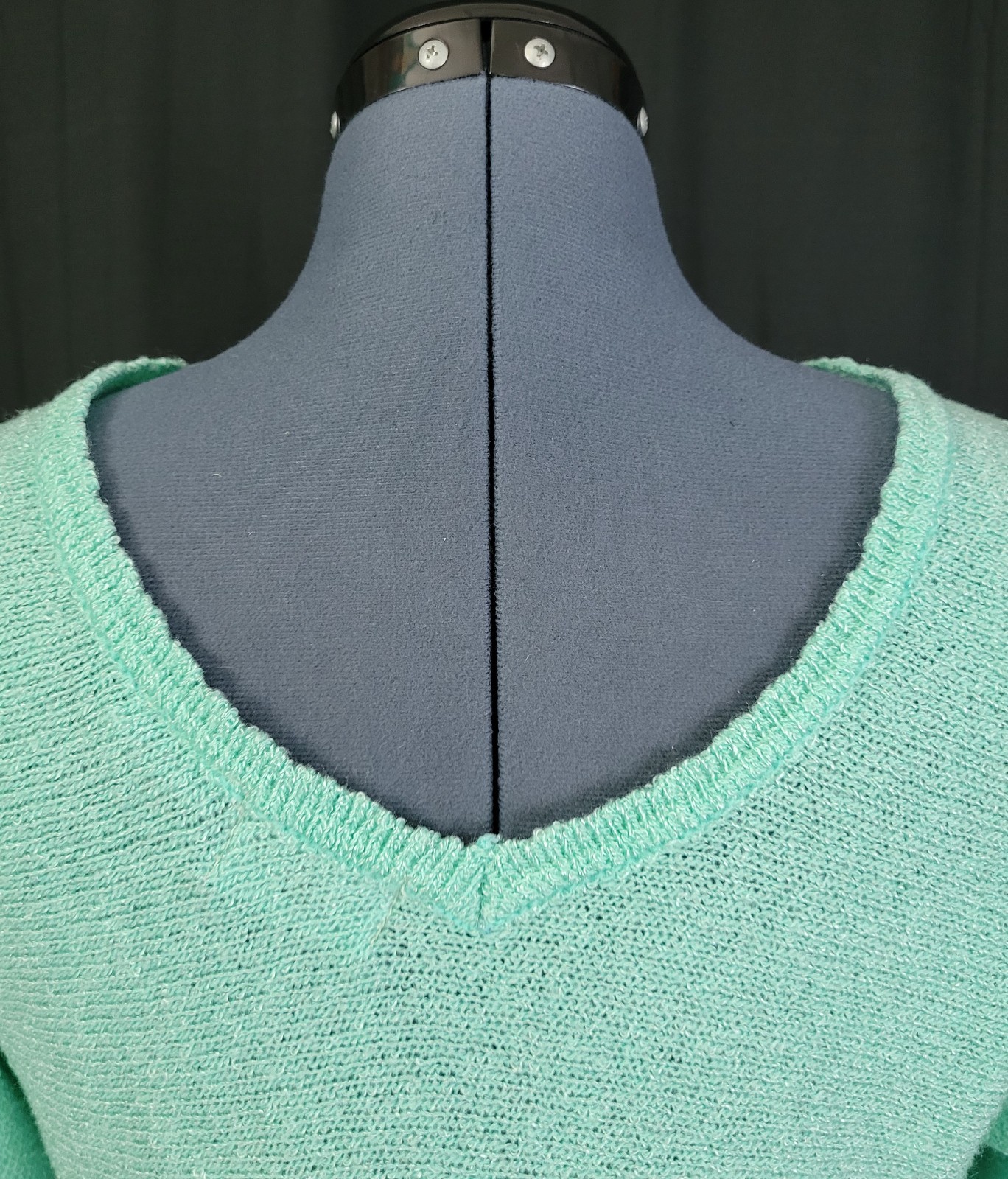 Vintage Jean Nicole Lightweight Mint Green Sweater w Pearl Accents Size S