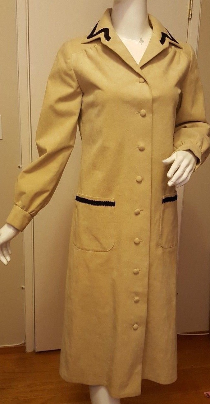 Vera Maxwell for I. Magnin, Beige, Ultra-Suede, Lace trim, Coatdress, (Sz Med.)
