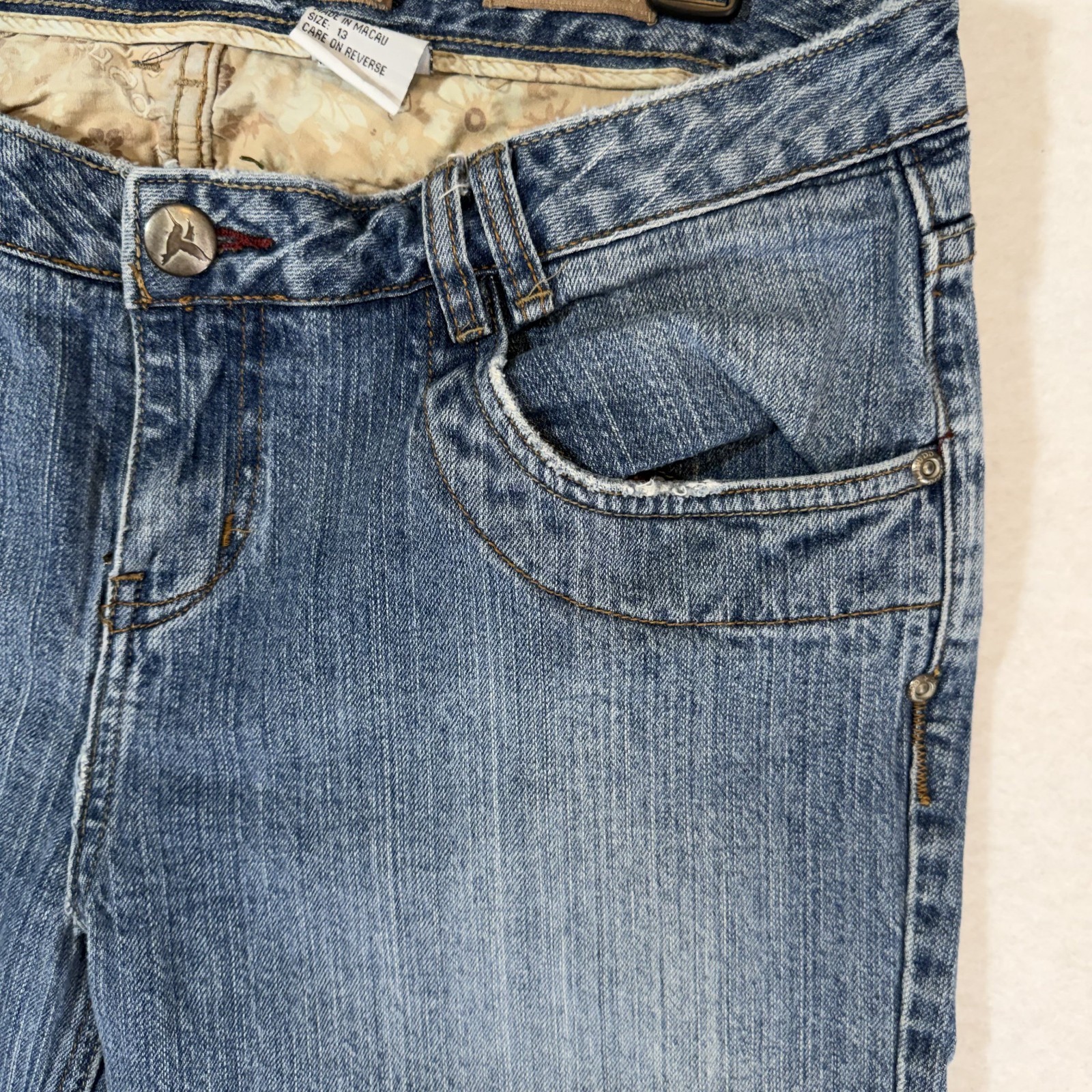 VTG 90s Y2K MUDD Jeans Crop Sz 13 US 35″ Waist Capri Pant Boho