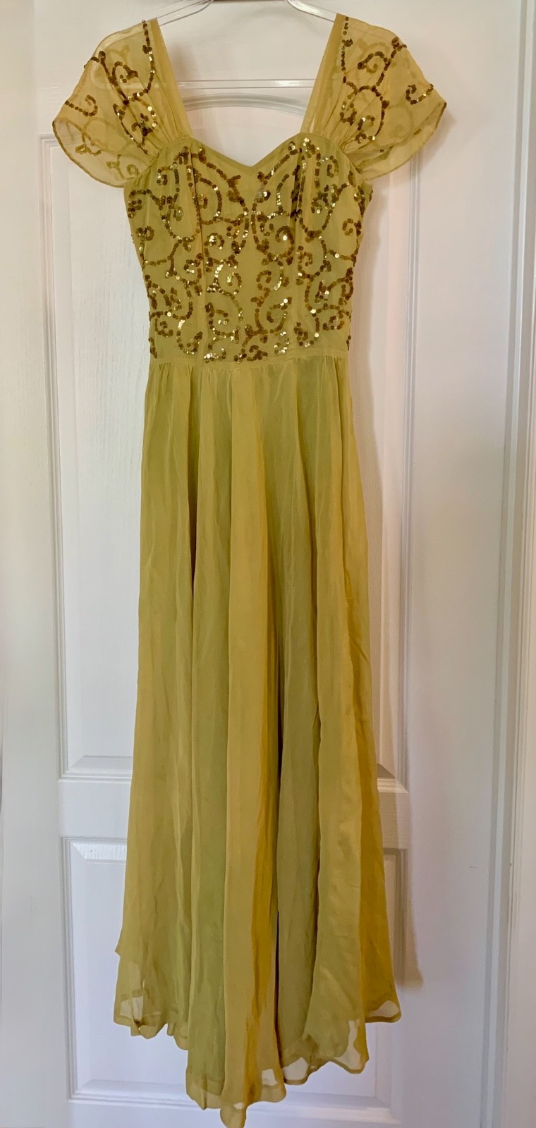 Vintage 1930s Princess Chartreuse green /yellow Chiffon & sequin Gown long Dress