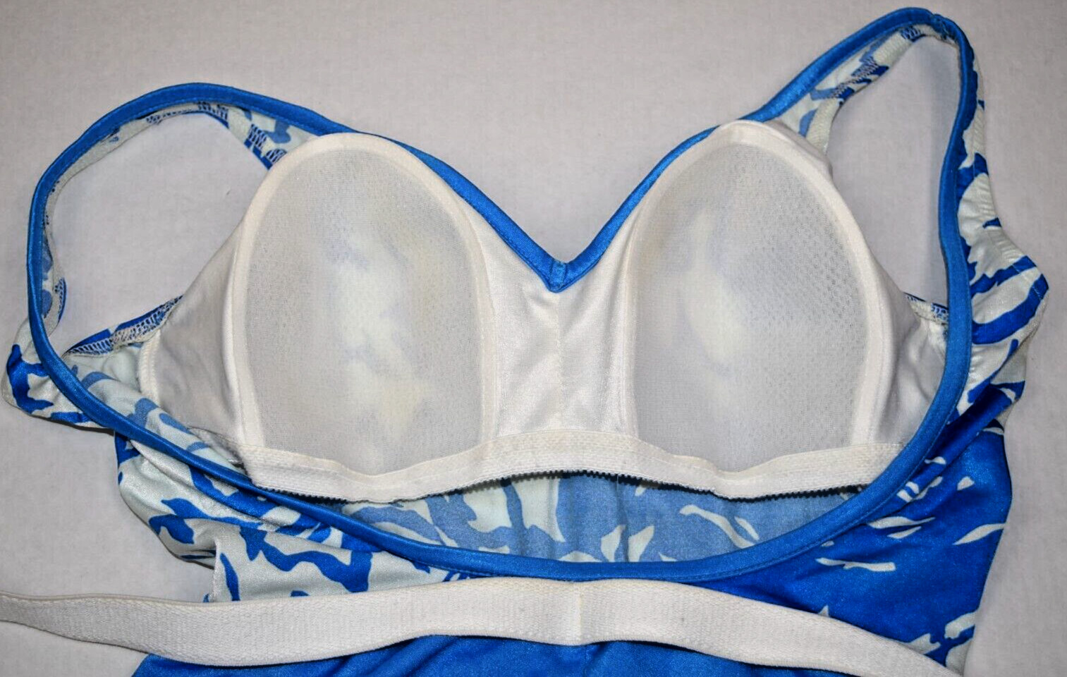 Vintage Swimsuit 2 Tone Electric Blue White Size 16 S/M 70s Internal Bra & Belt
