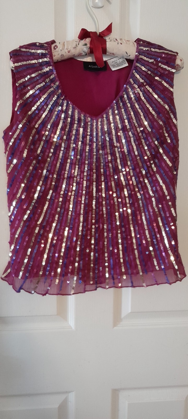 Vintage Ashro Size 6 Pink Colorful Sequin Spaghetti Strap Top. Made In IndiaB62
