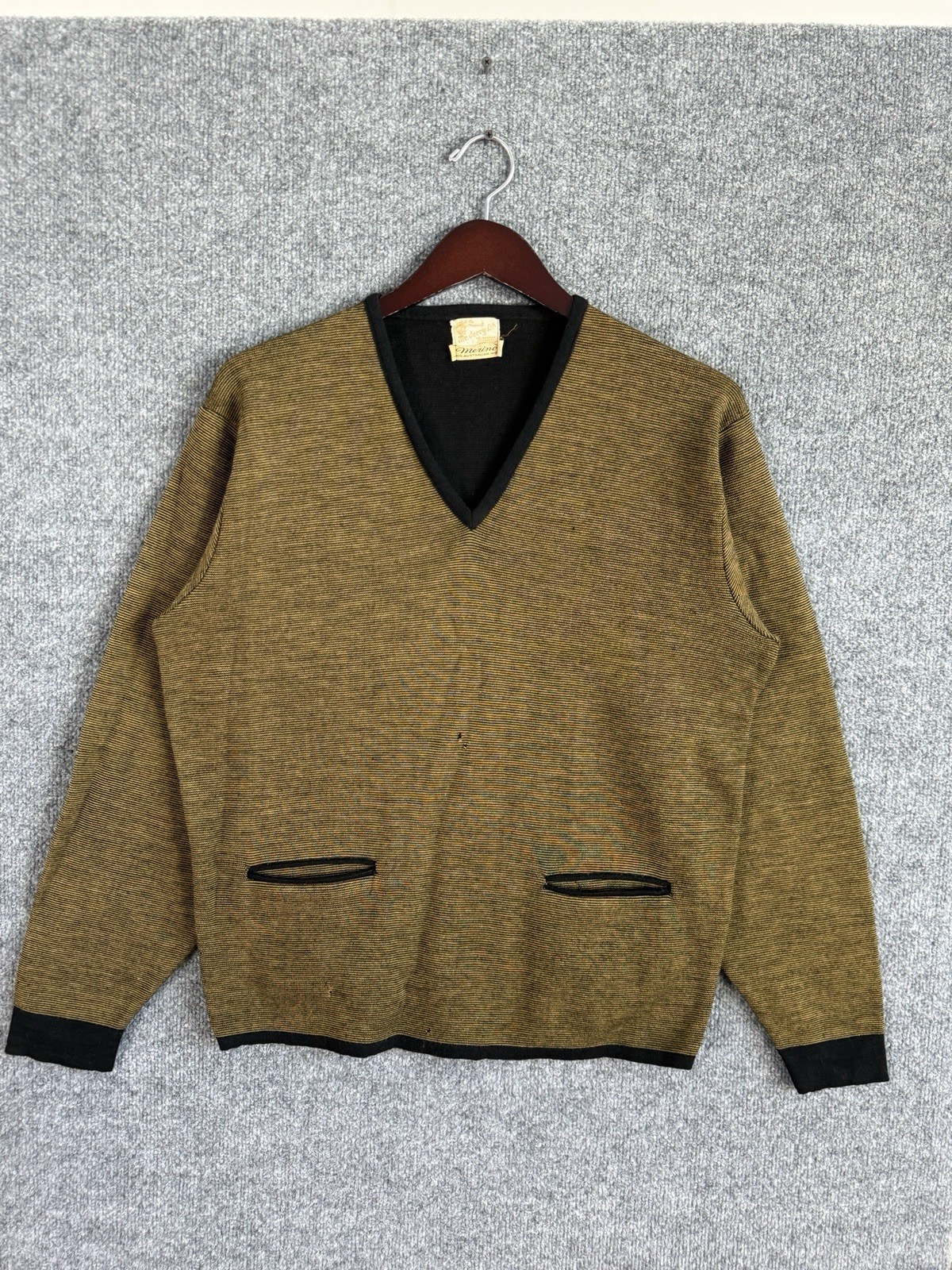 True Vintage Merino Australian Wool V-Neck Sweater 50s 60s Womens Large Union