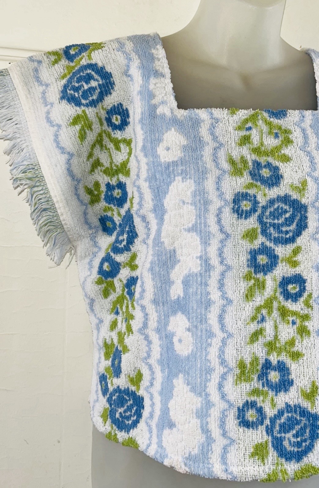 Vintage 1970s Cannon Monticello Towel Blue Floral Upcycled Fringe Top Shirt M