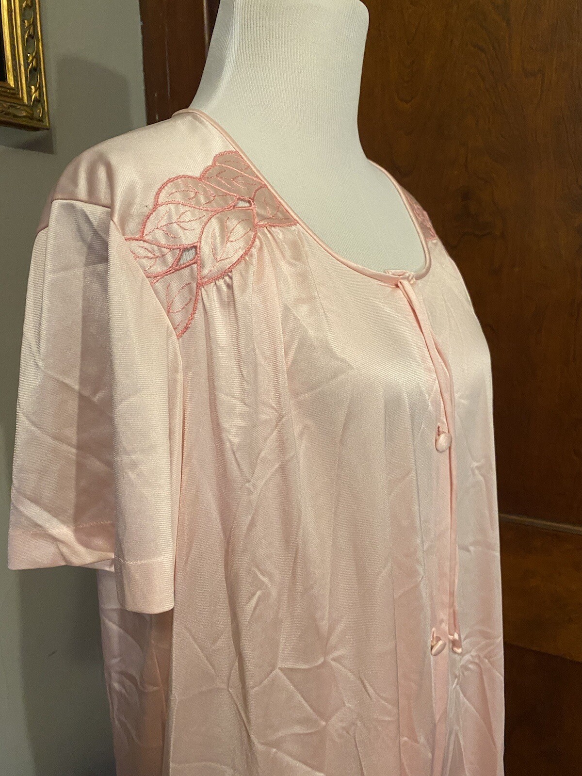 Vtg Jolie Two Nylon Tricot Housecoat/Nightgown, Mumu Soft Pink Button Up, Size M