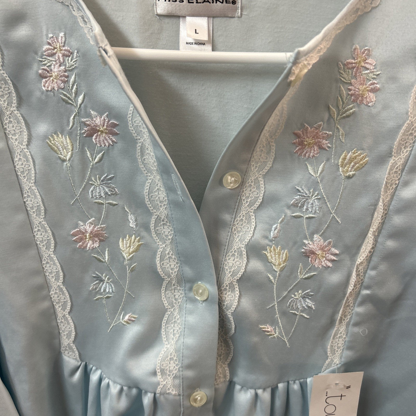 New VTG Miss Elaine Soft Granny Core Nightgown Embroidered Floral Neckline Large
